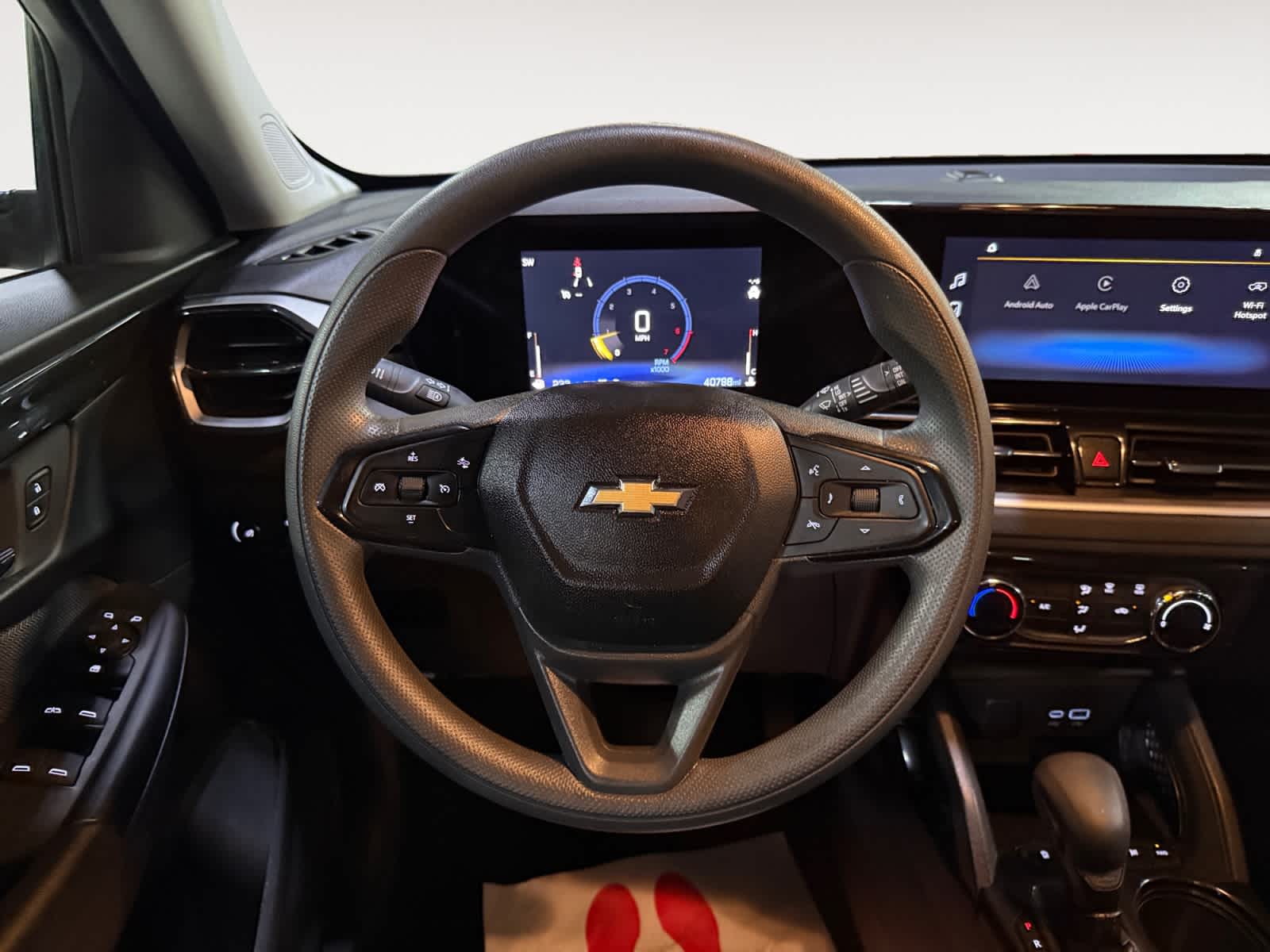 Used 2025 Chevrolet Trailblazer SUV