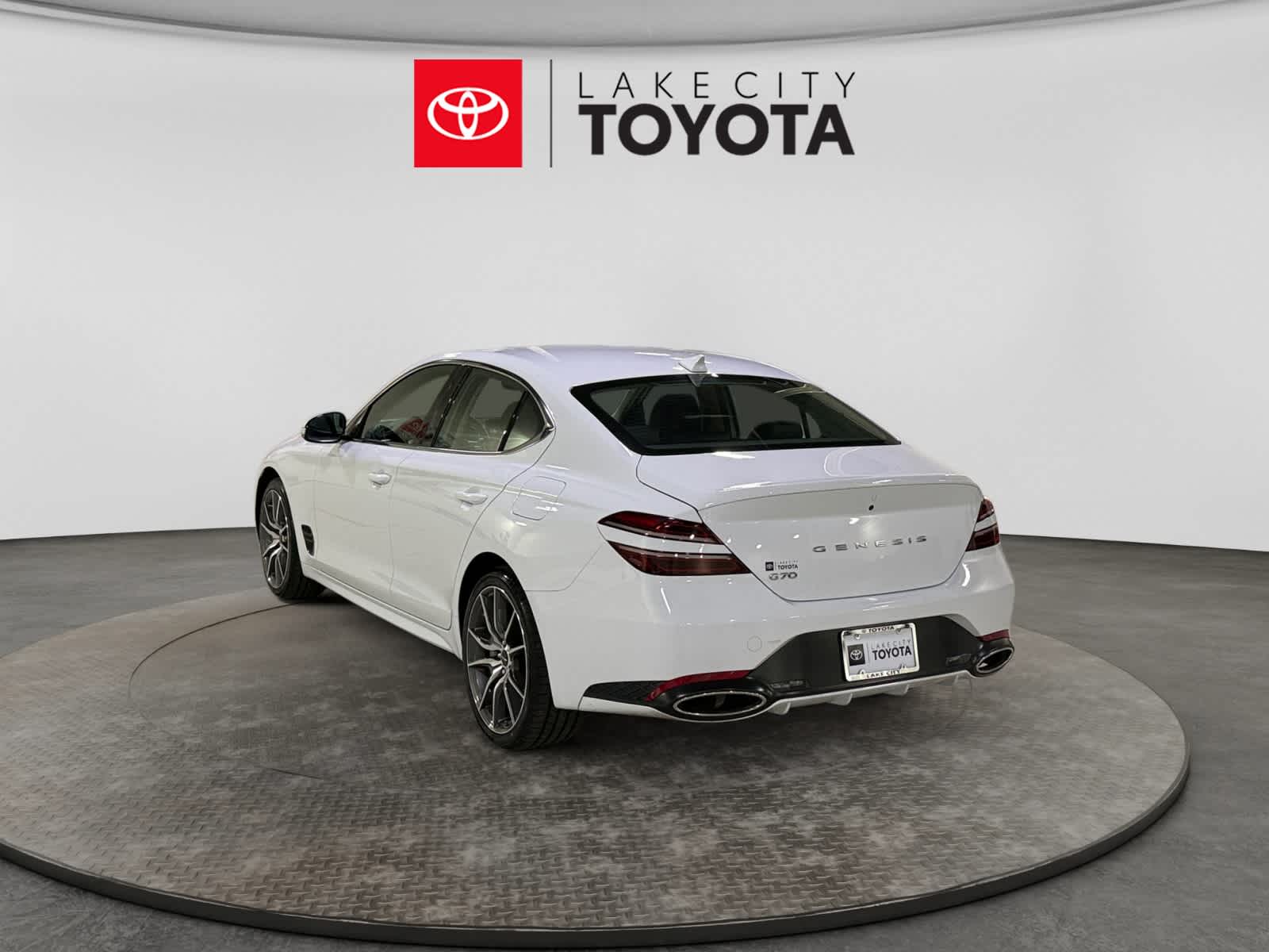 Used 2025 Genesis G70 Sedan