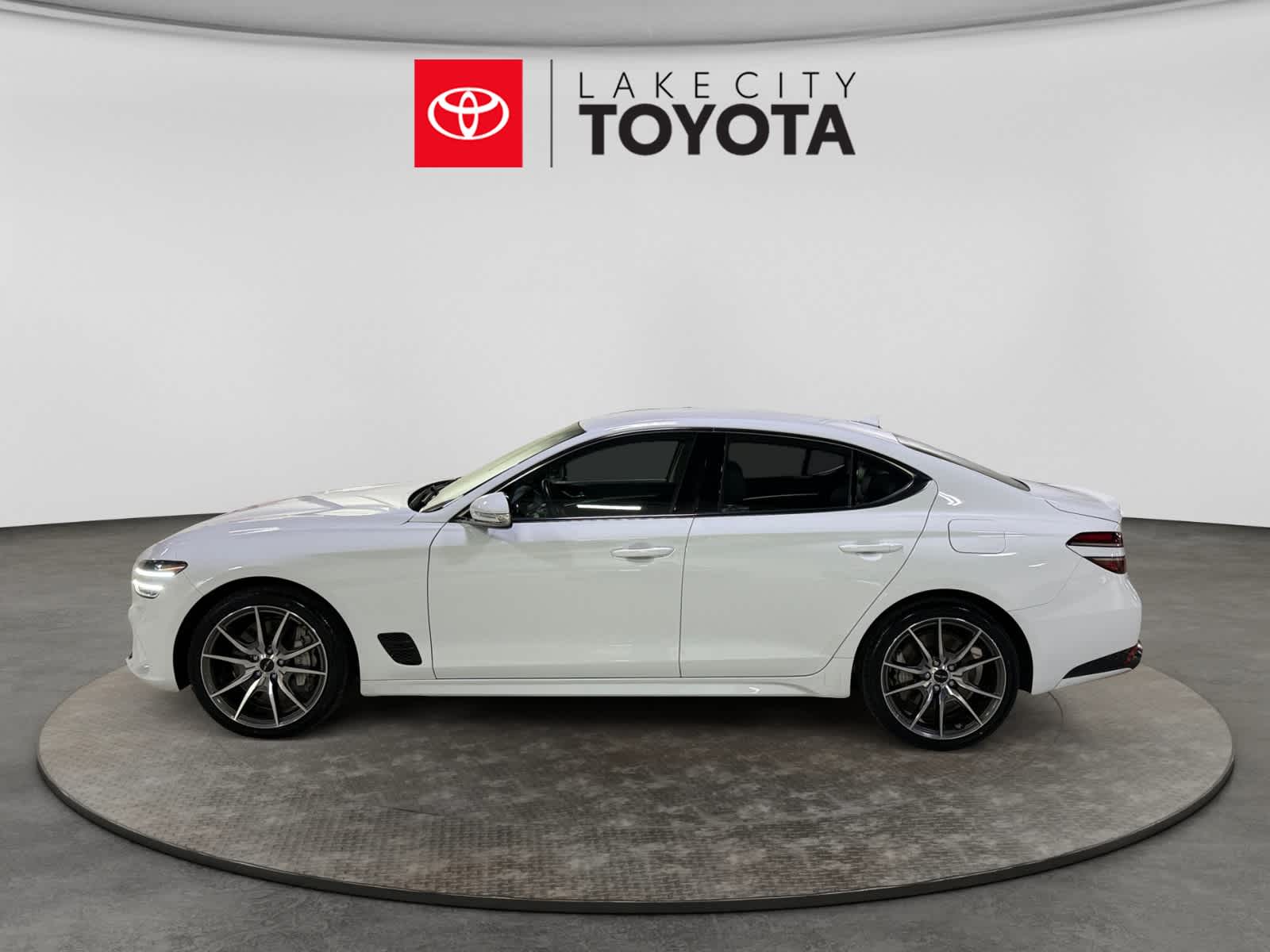 Used 2025 Genesis G70 Sedan