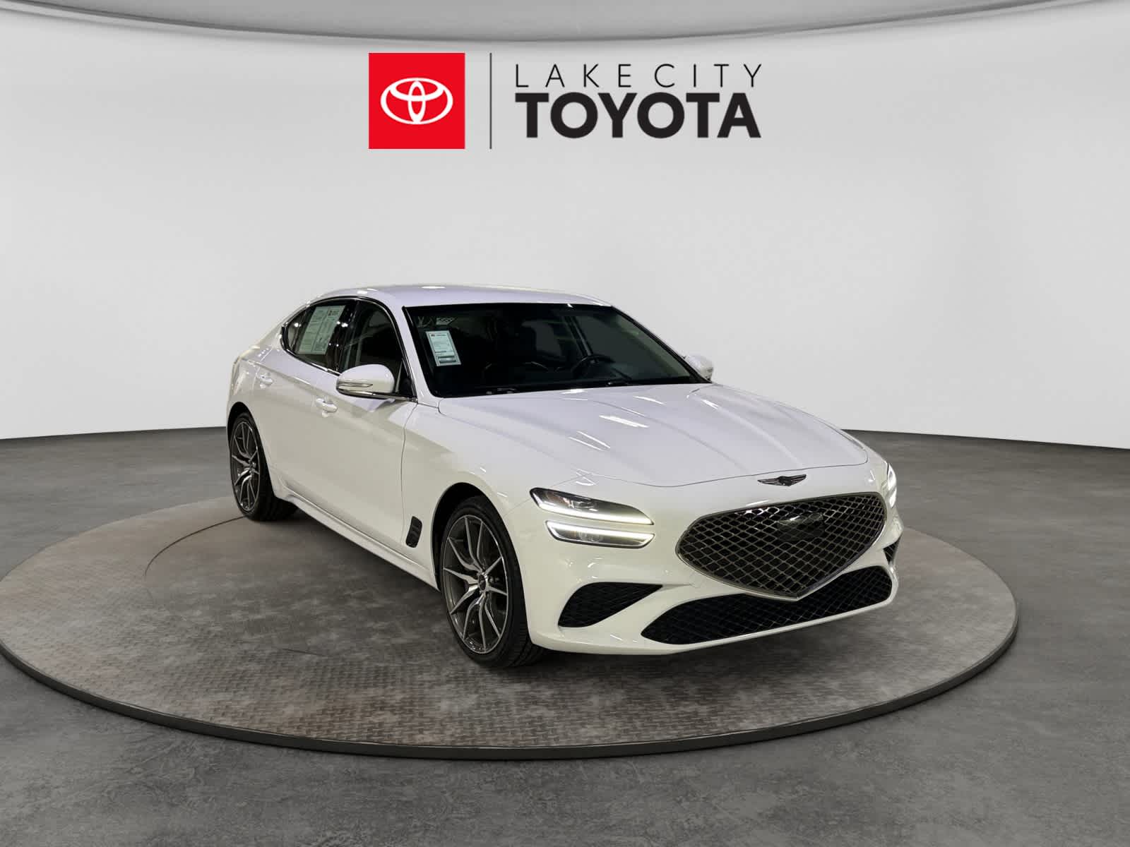 Used 2025 Genesis G70 Sedan