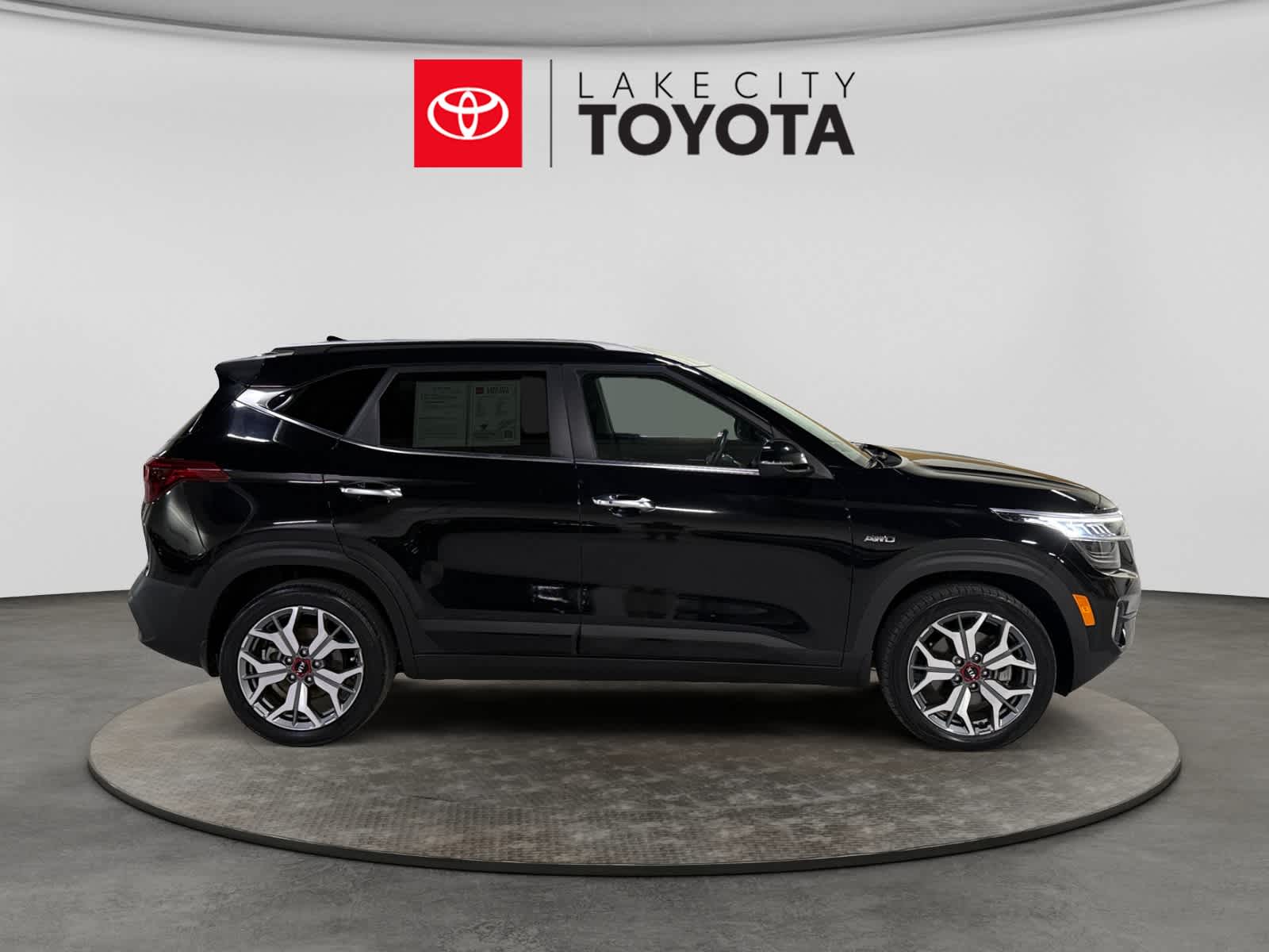 Used 2021 Kia Seltos SUV