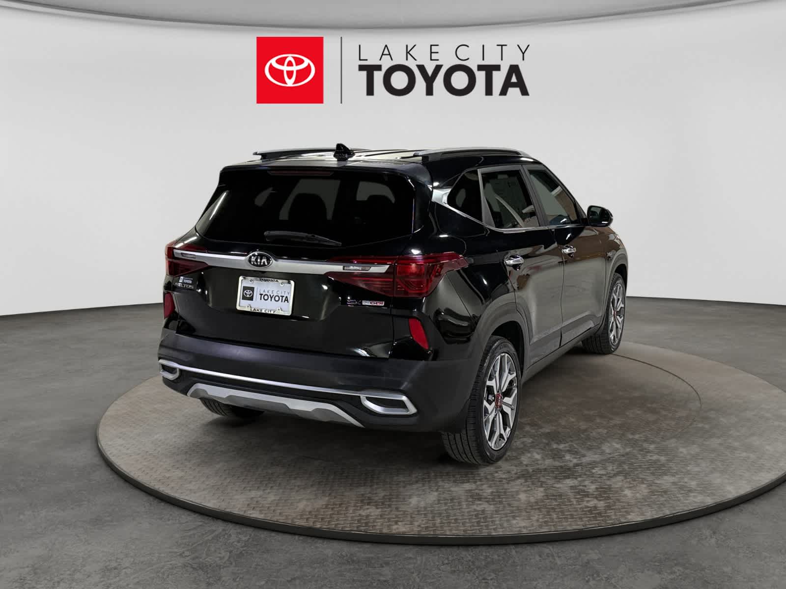 Used 2021 Kia Seltos SUV