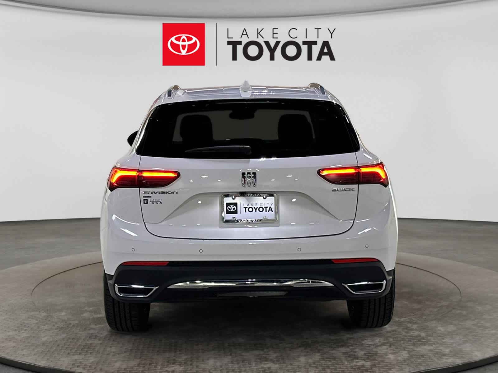 Used 2024 Buick Envision SUV
