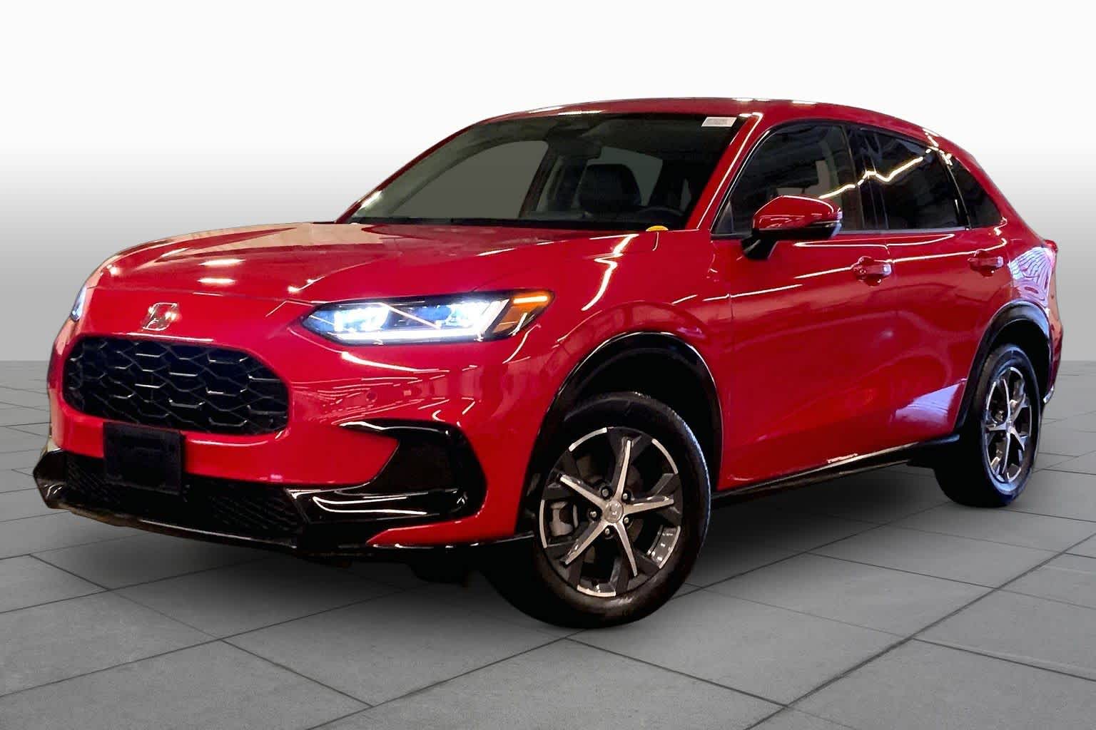 View vehicle photo 2
