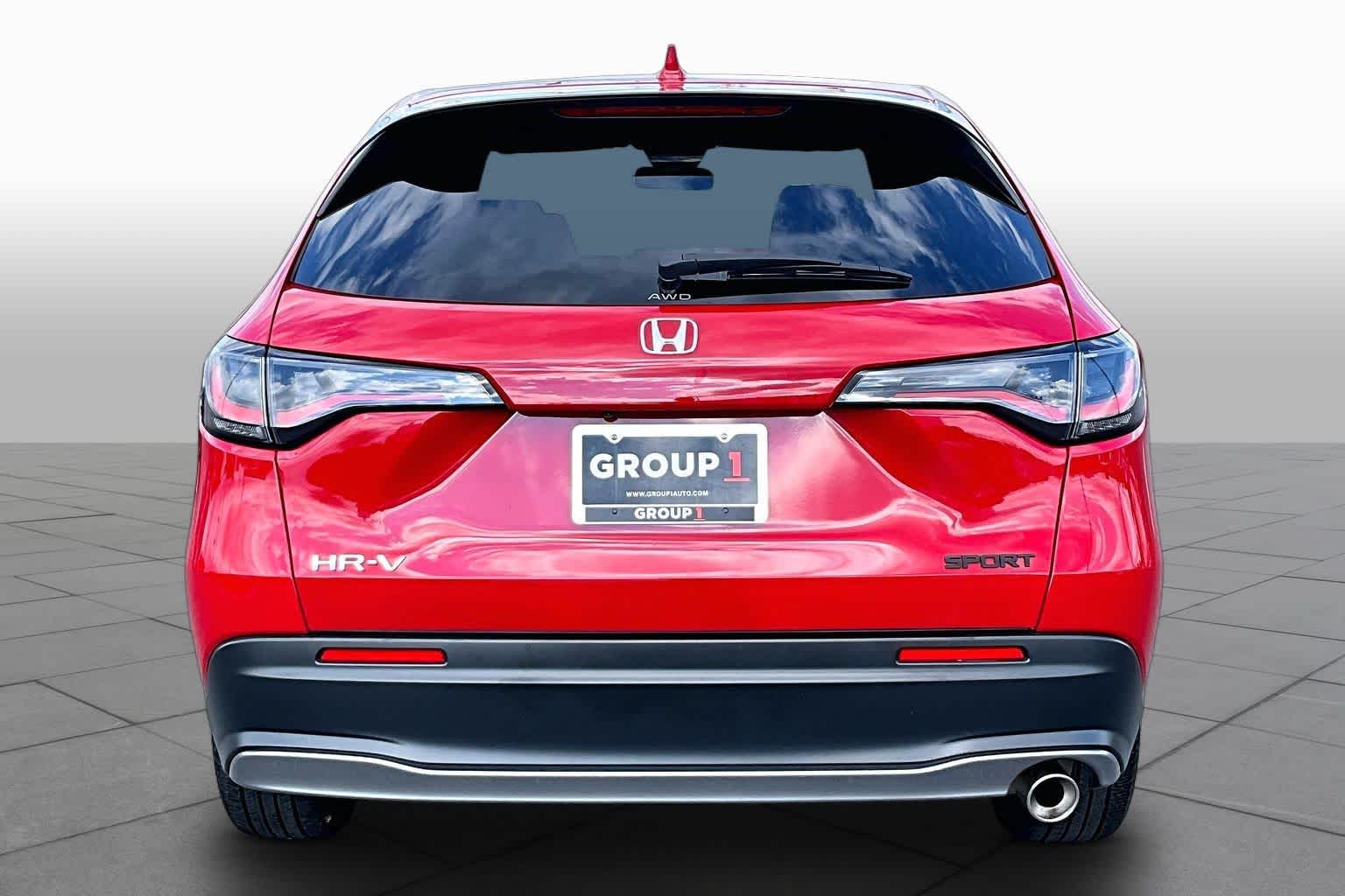 View vehicle photo 5