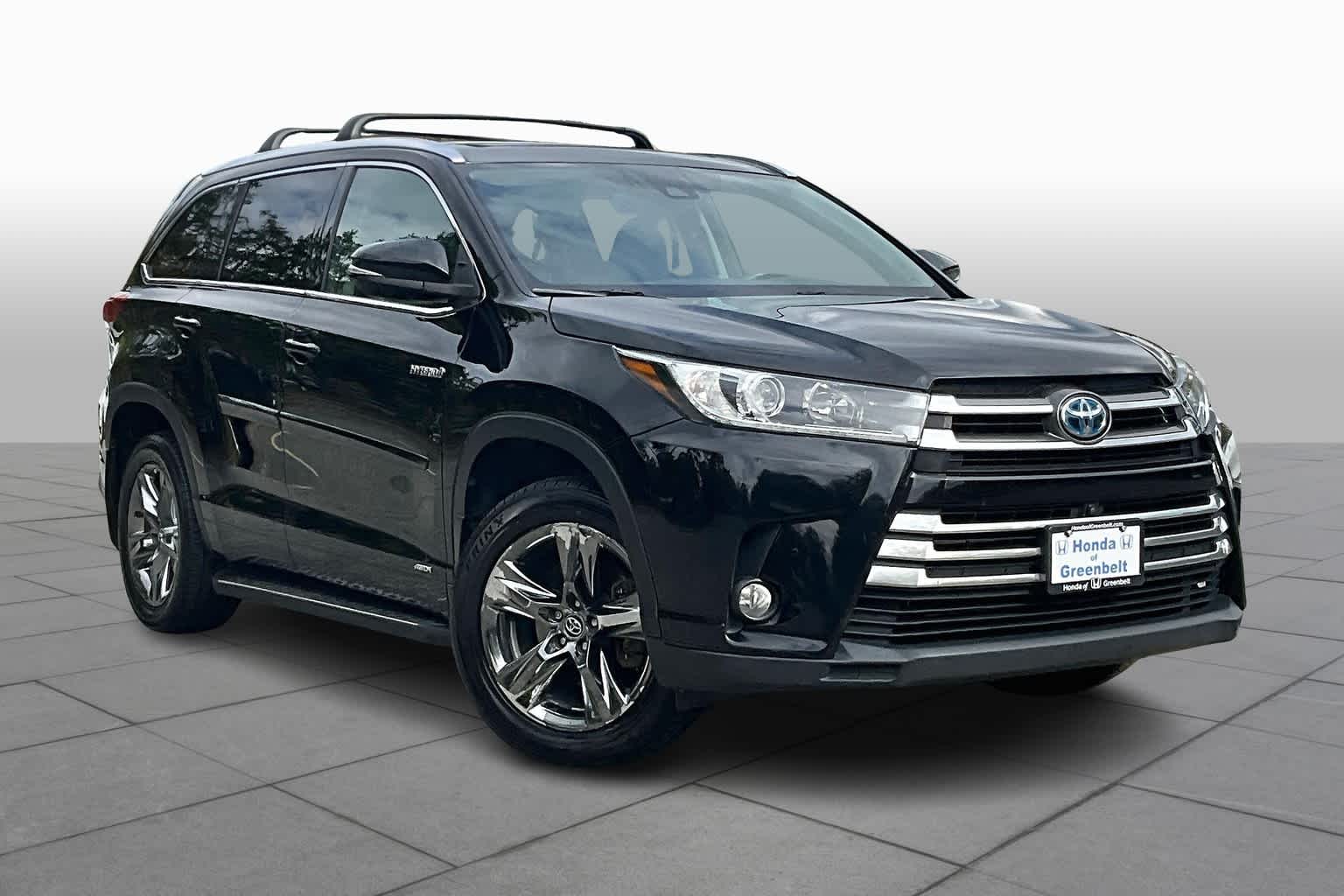 Used 2017 Toyota Highlander Limited with VIN 5TDDGRFH0HS035922 for sale in Houston, TX