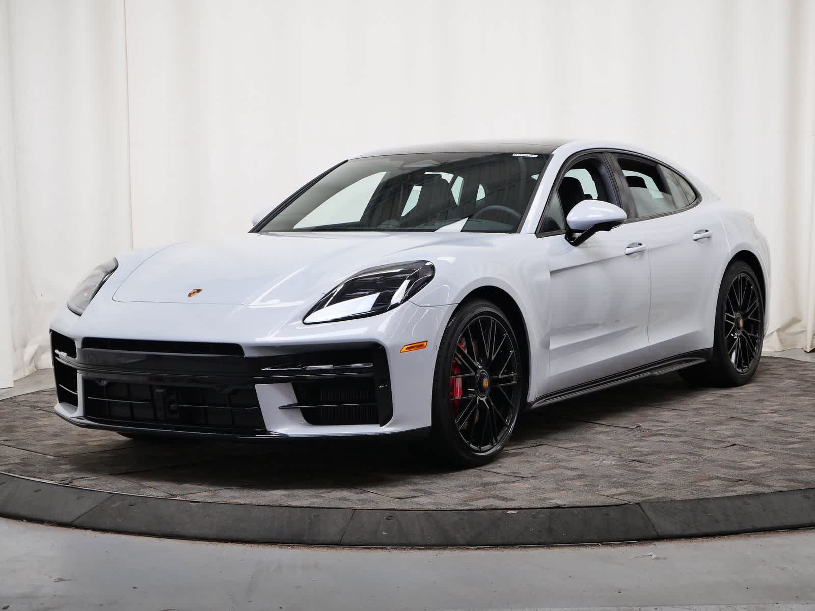 2026 Porsche Panamera