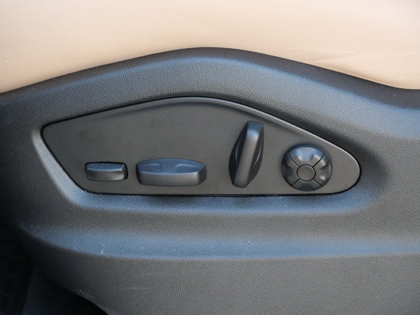 2026 Porsche Cayenne Coupe AWD