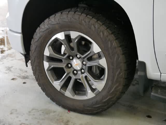 Photo 4