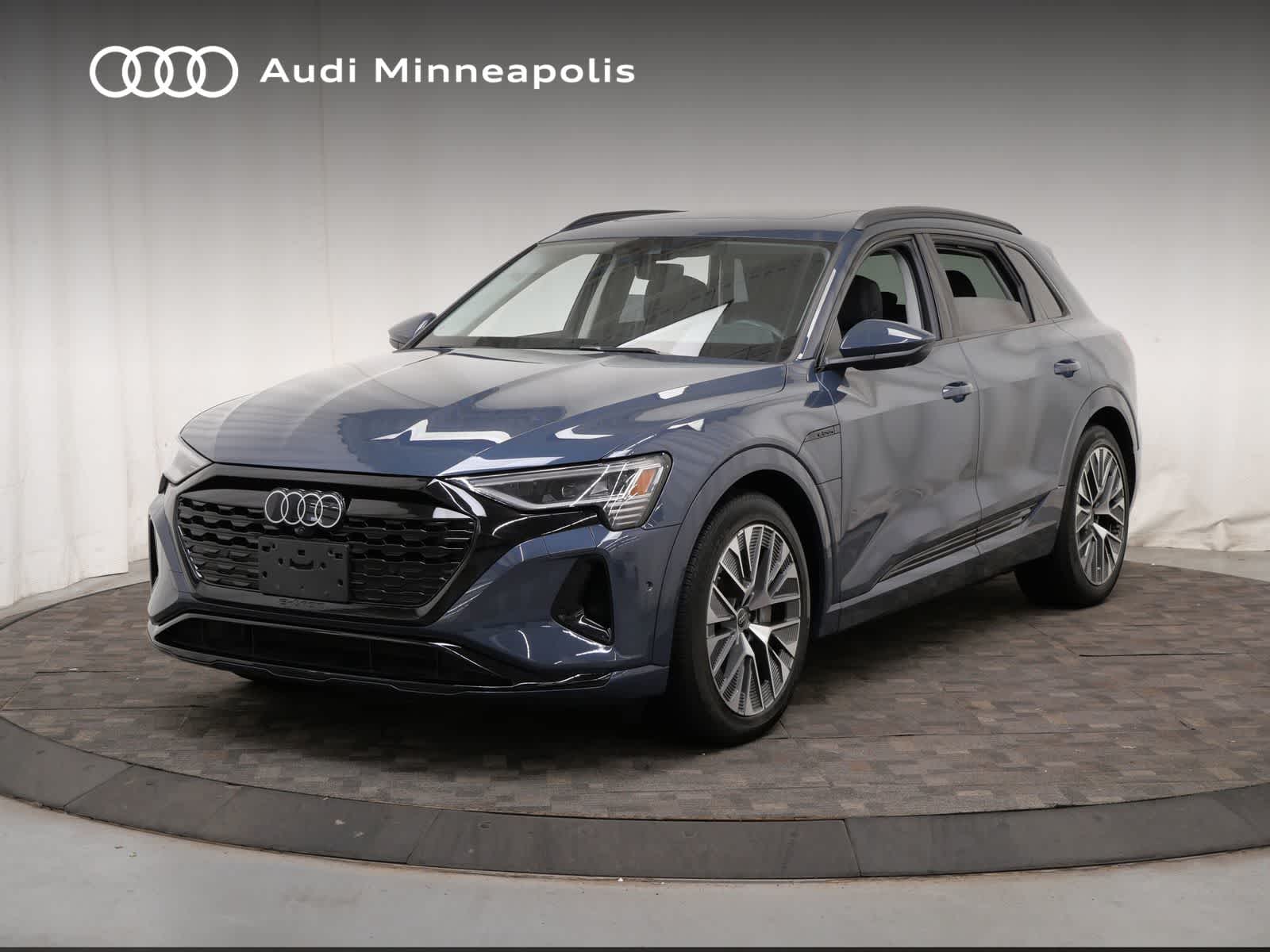 2024 Audi Q8 e-tron