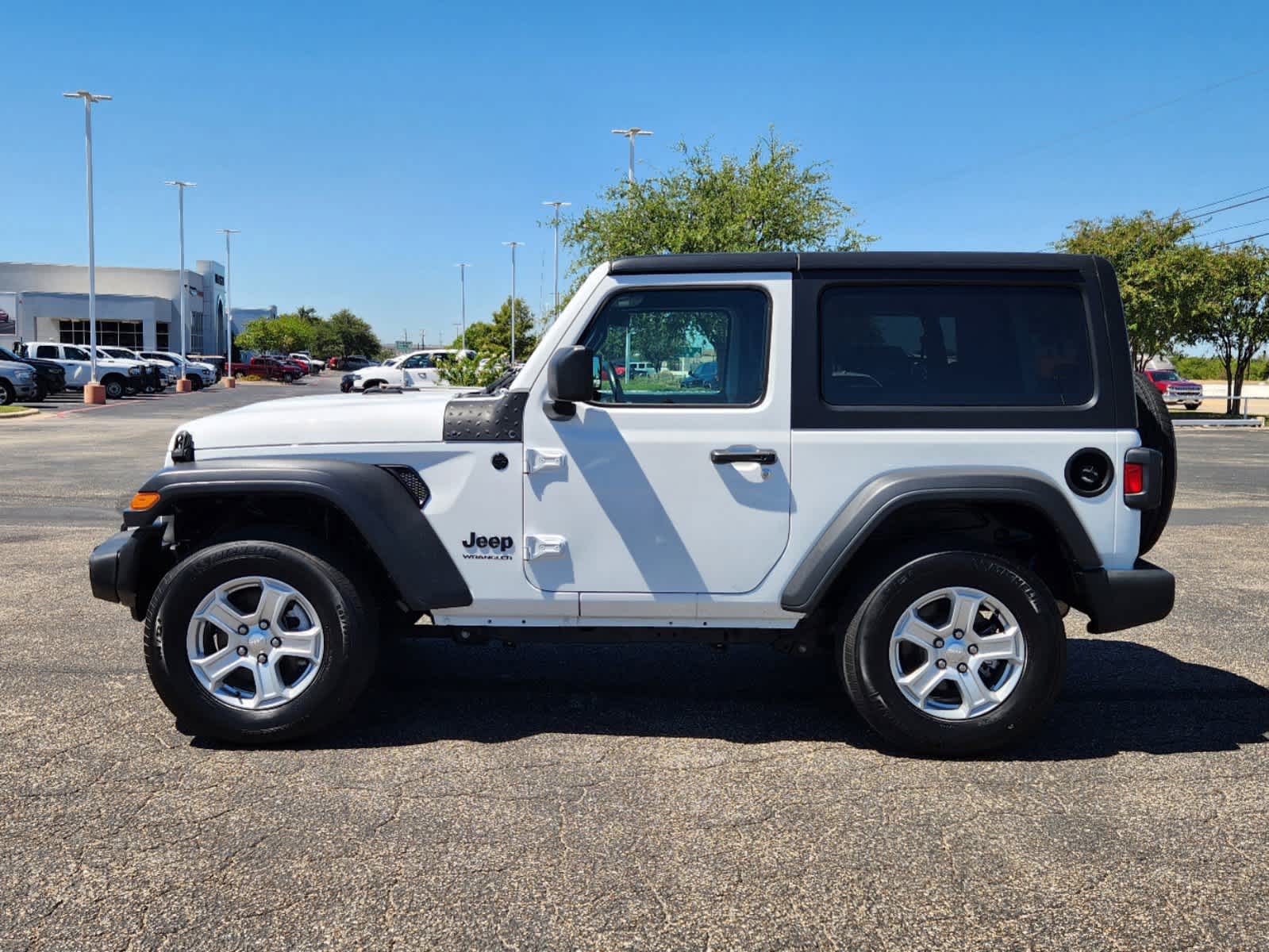 2022 Jeep Wrangler Sport S 3