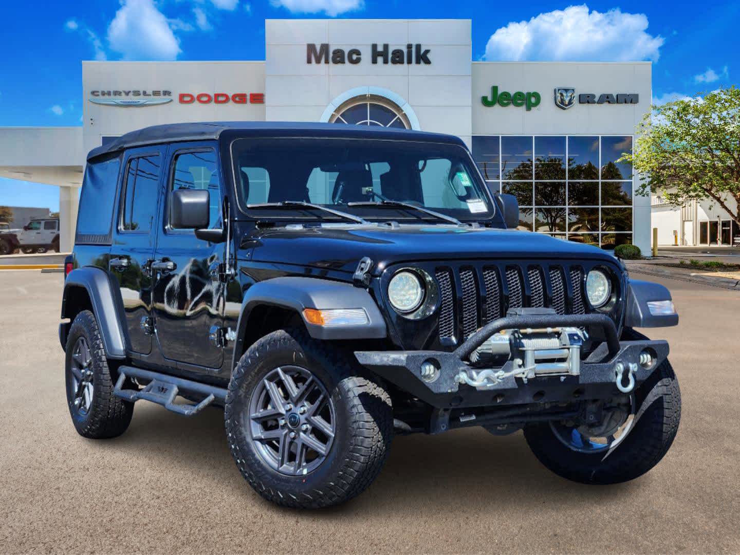 2019 Jeep Wrangler Unlimited Sport 1