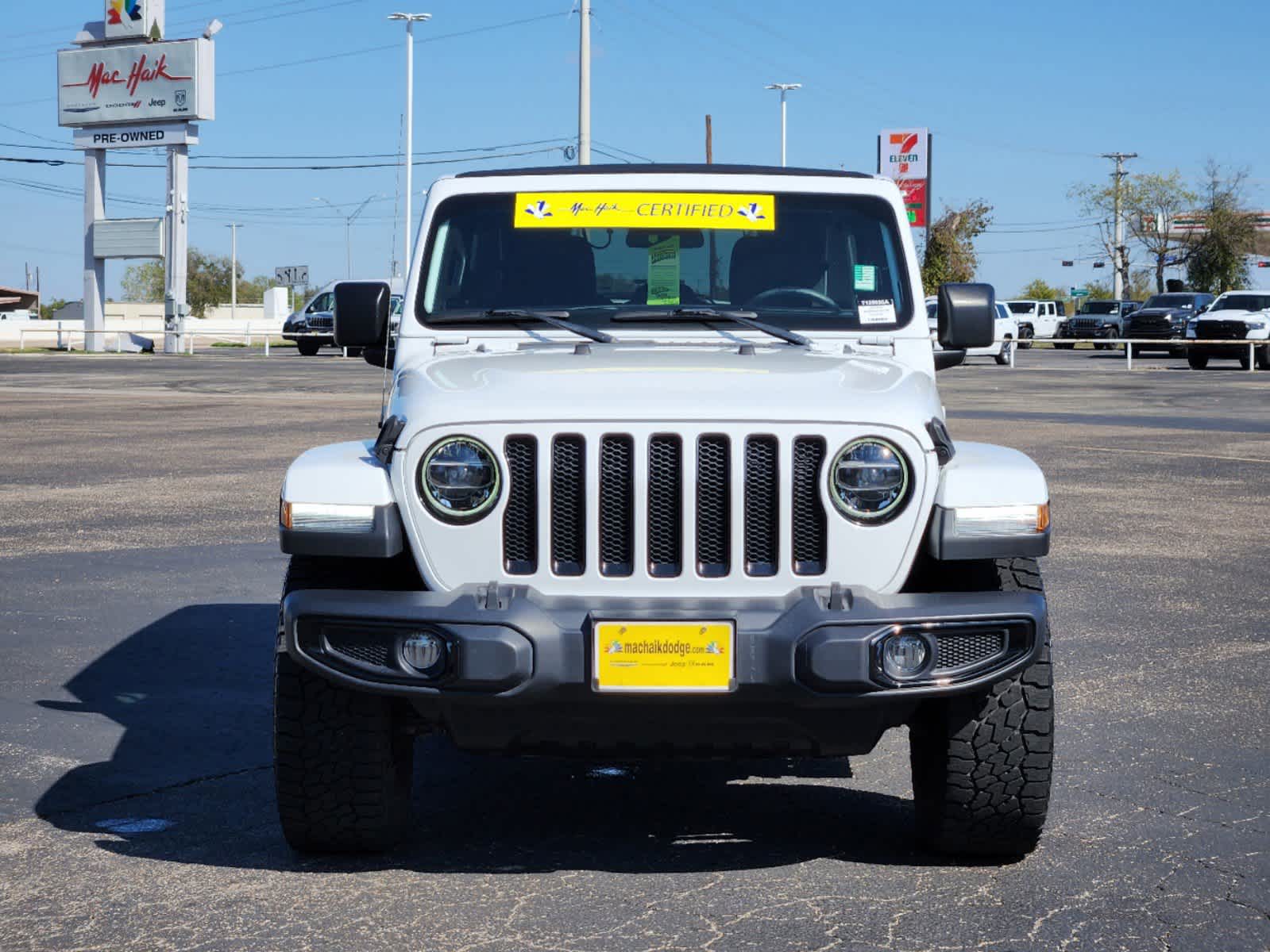 2020 Jeep Wrangler Unlimited Sahara Altitude 2