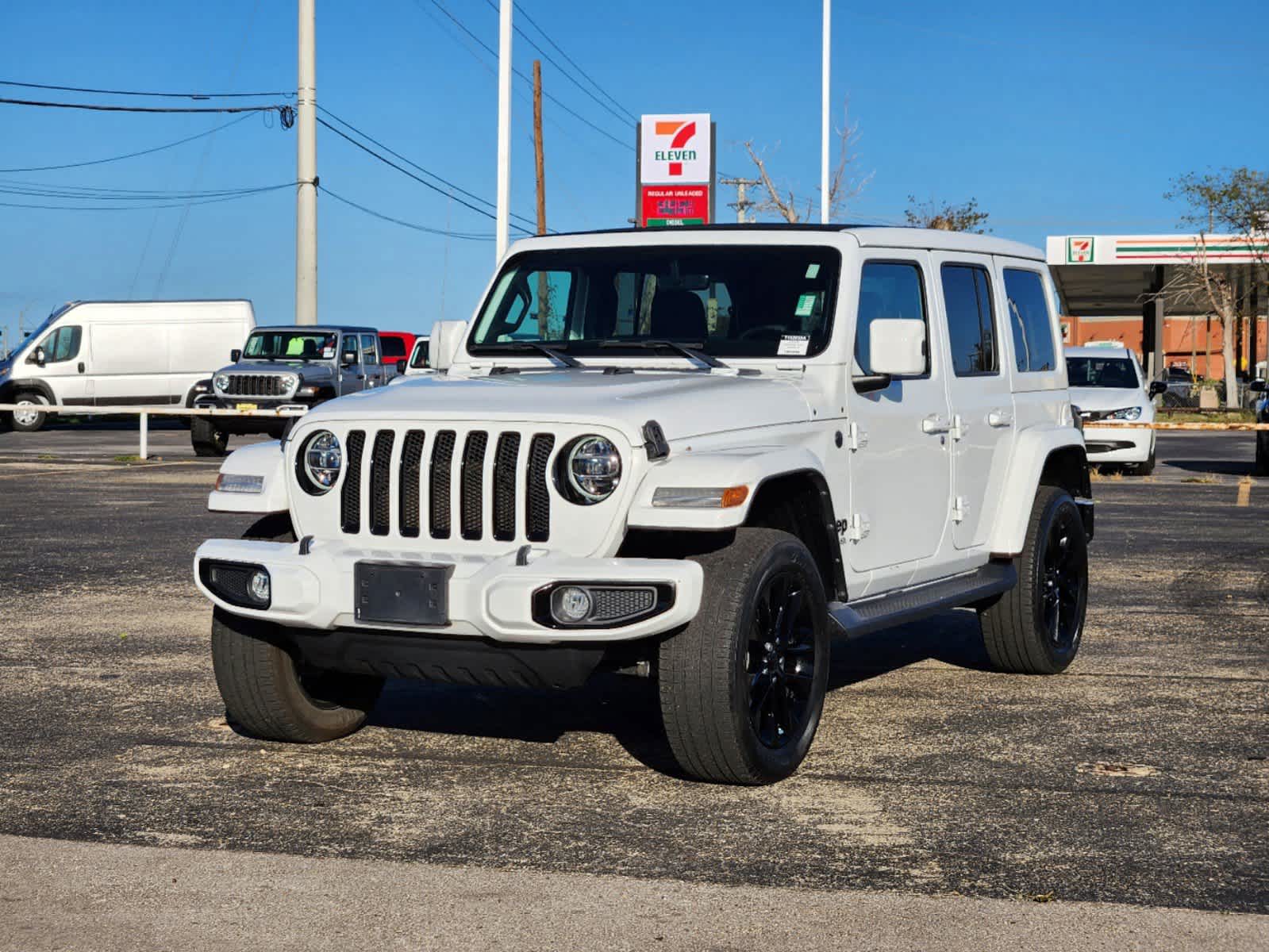 2021 Jeep Wrangler Unlimited Sahara High Altitude 3