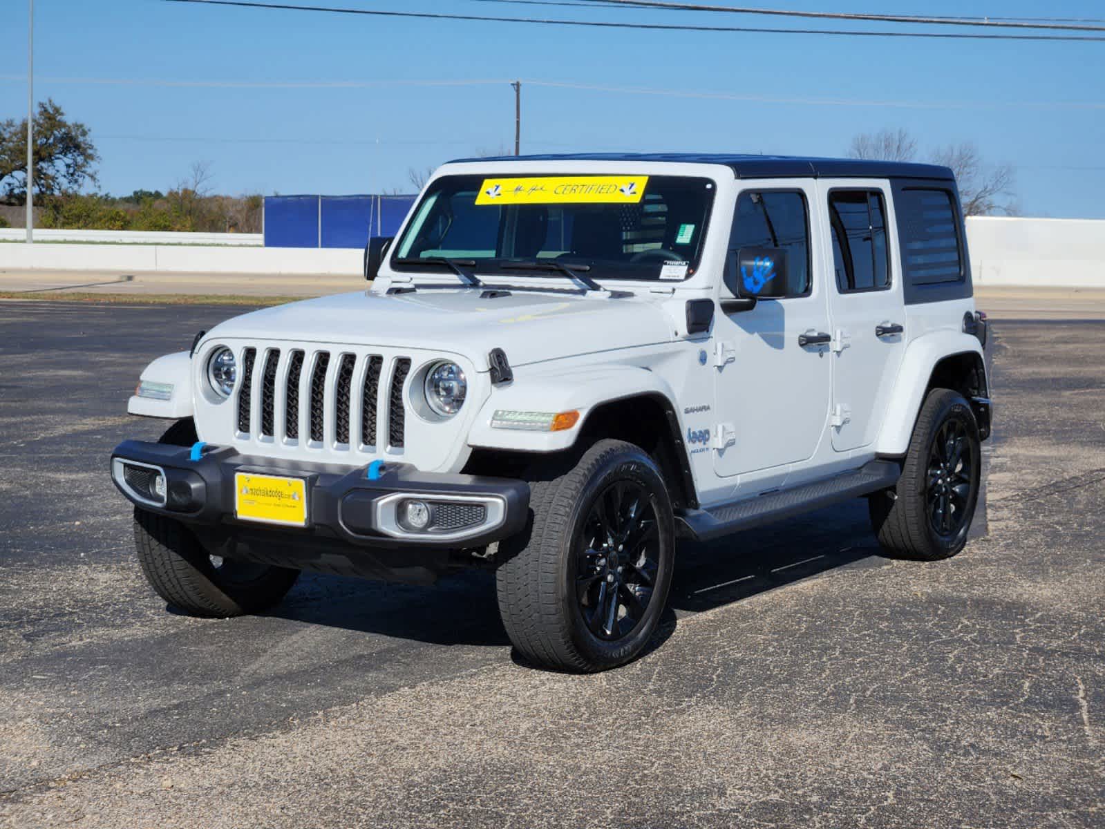 2023 Jeep Wrangler 4xe Sahara 3