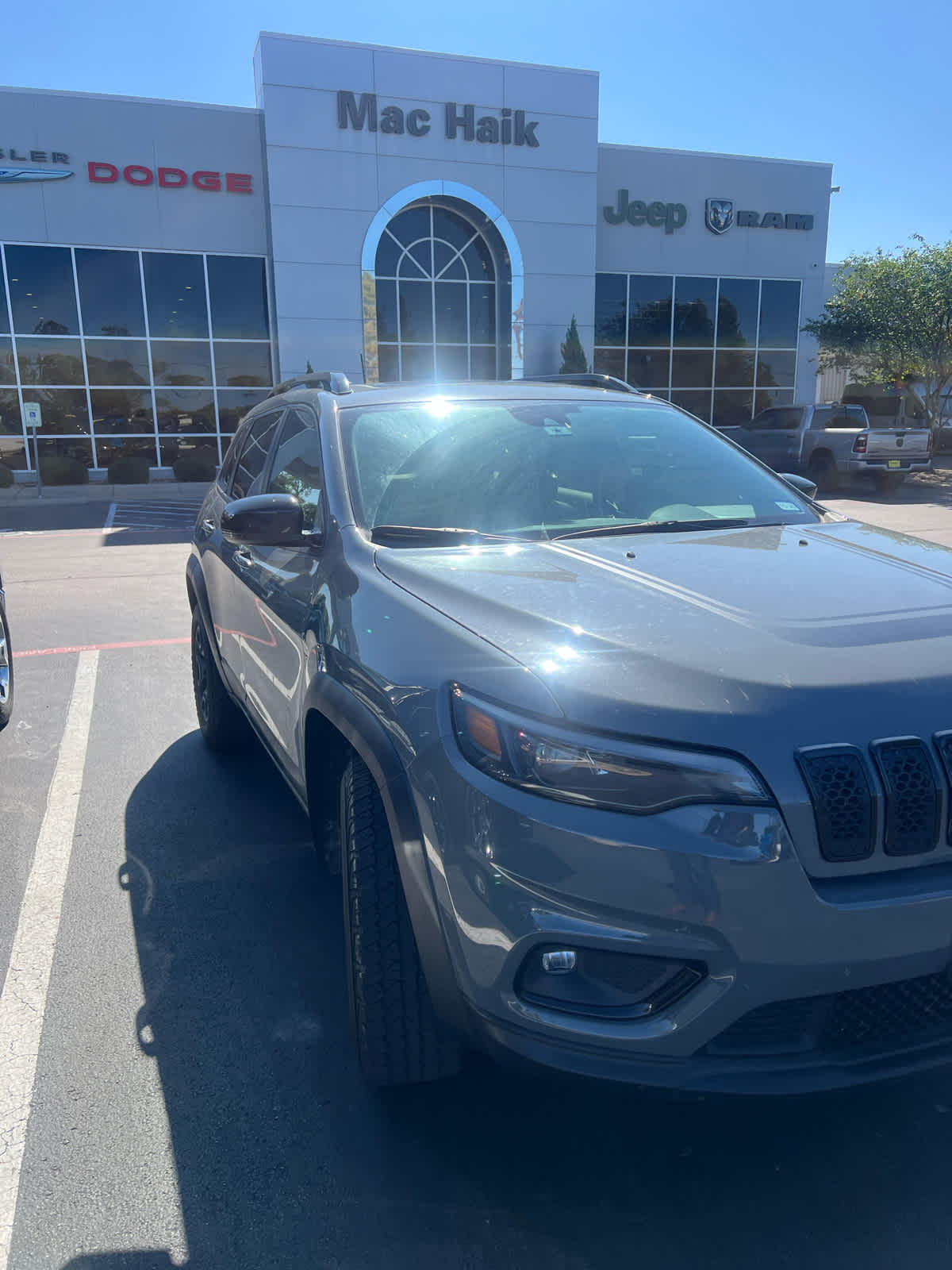 2022 Jeep Cherokee X 2