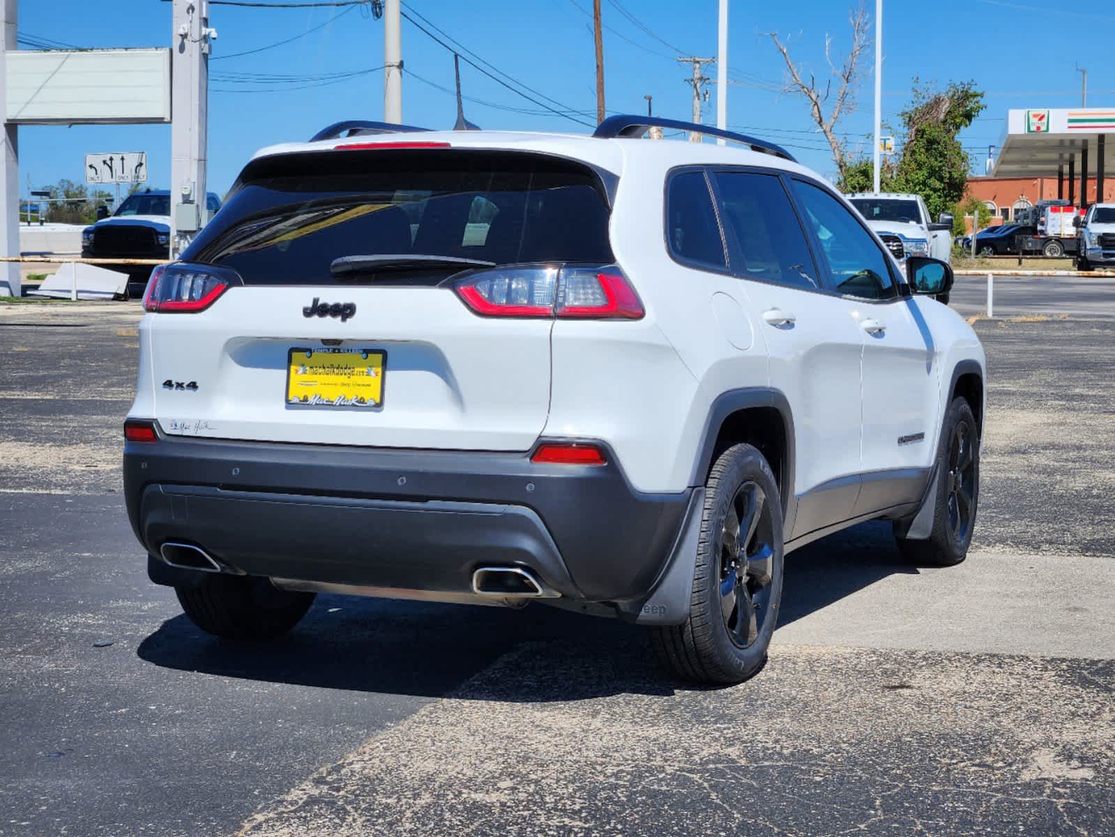 2022 Jeep Cherokee Latitude Lux 4