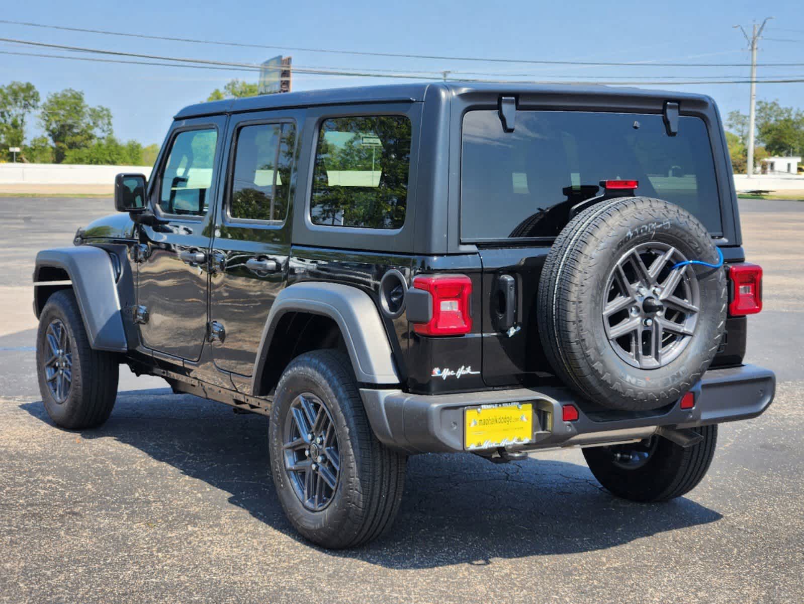 2024 Jeep Wrangler Sport S 3