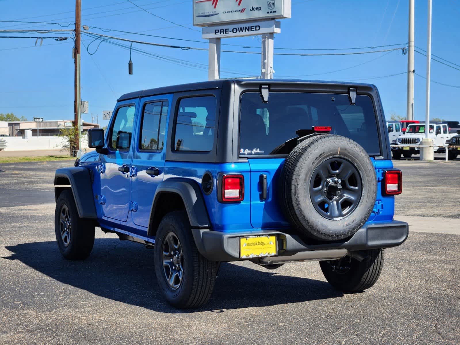 2025 Jeep Wrangler Sport 4