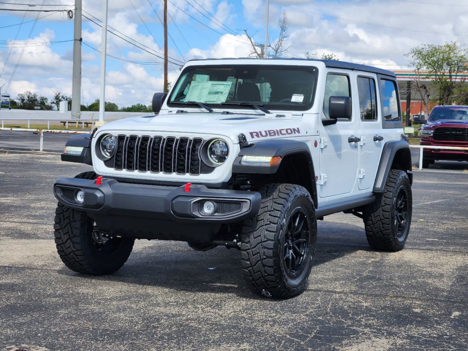 2024 Jeep Wrangler Rubicon 2