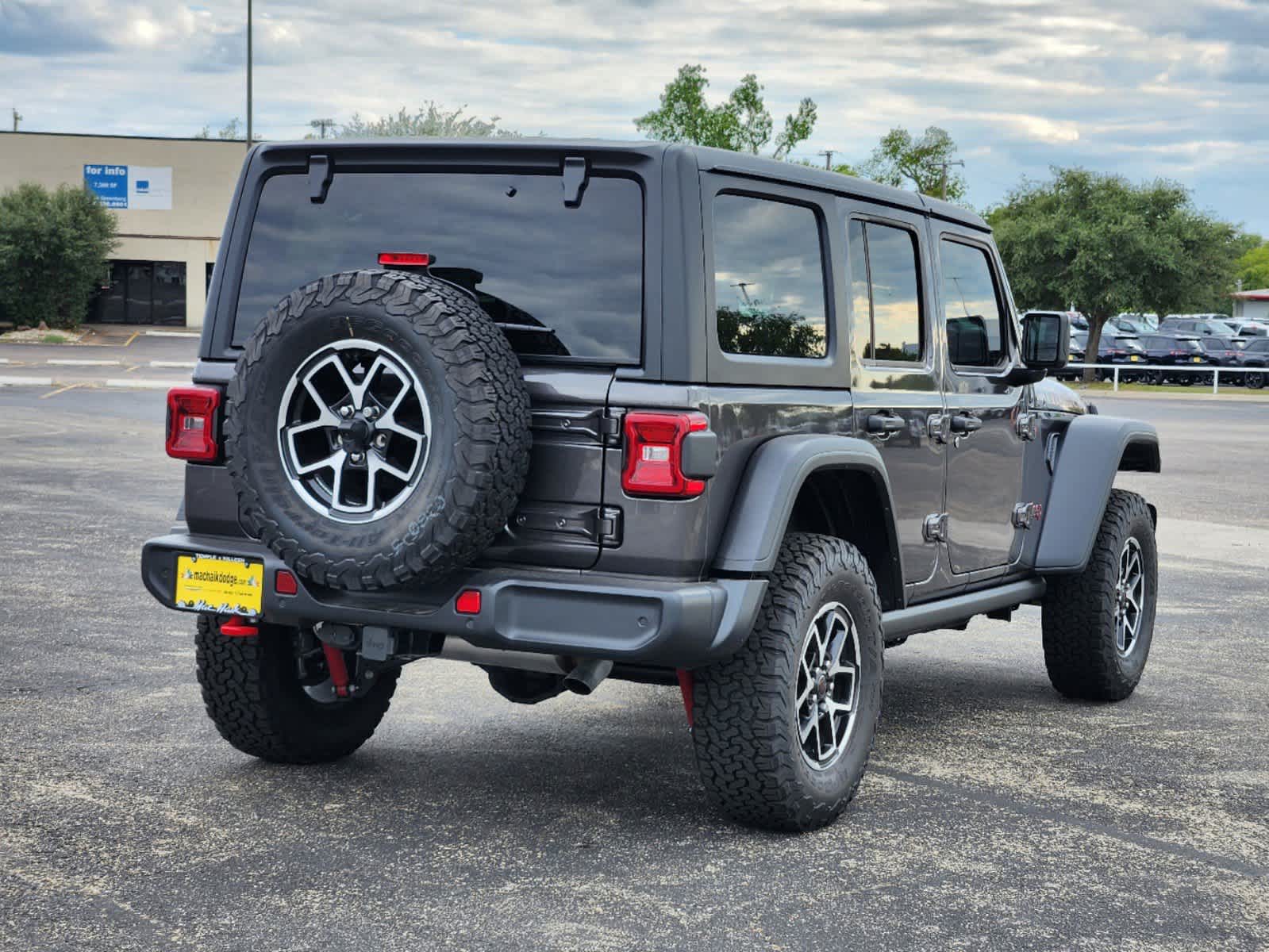 2024 Jeep Wrangler Rubicon 3