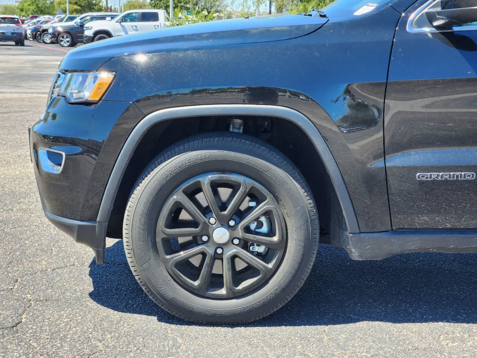 2022 Jeep Grand Cherokee WK Laredo E 7