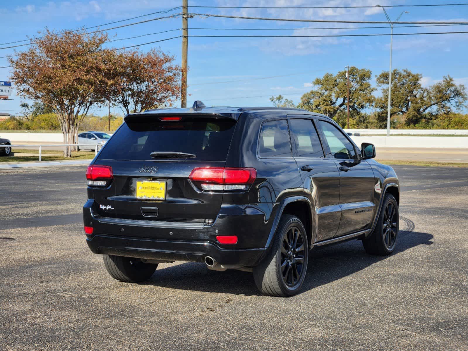 2018 Jeep Grand Cherokee Altitude 5