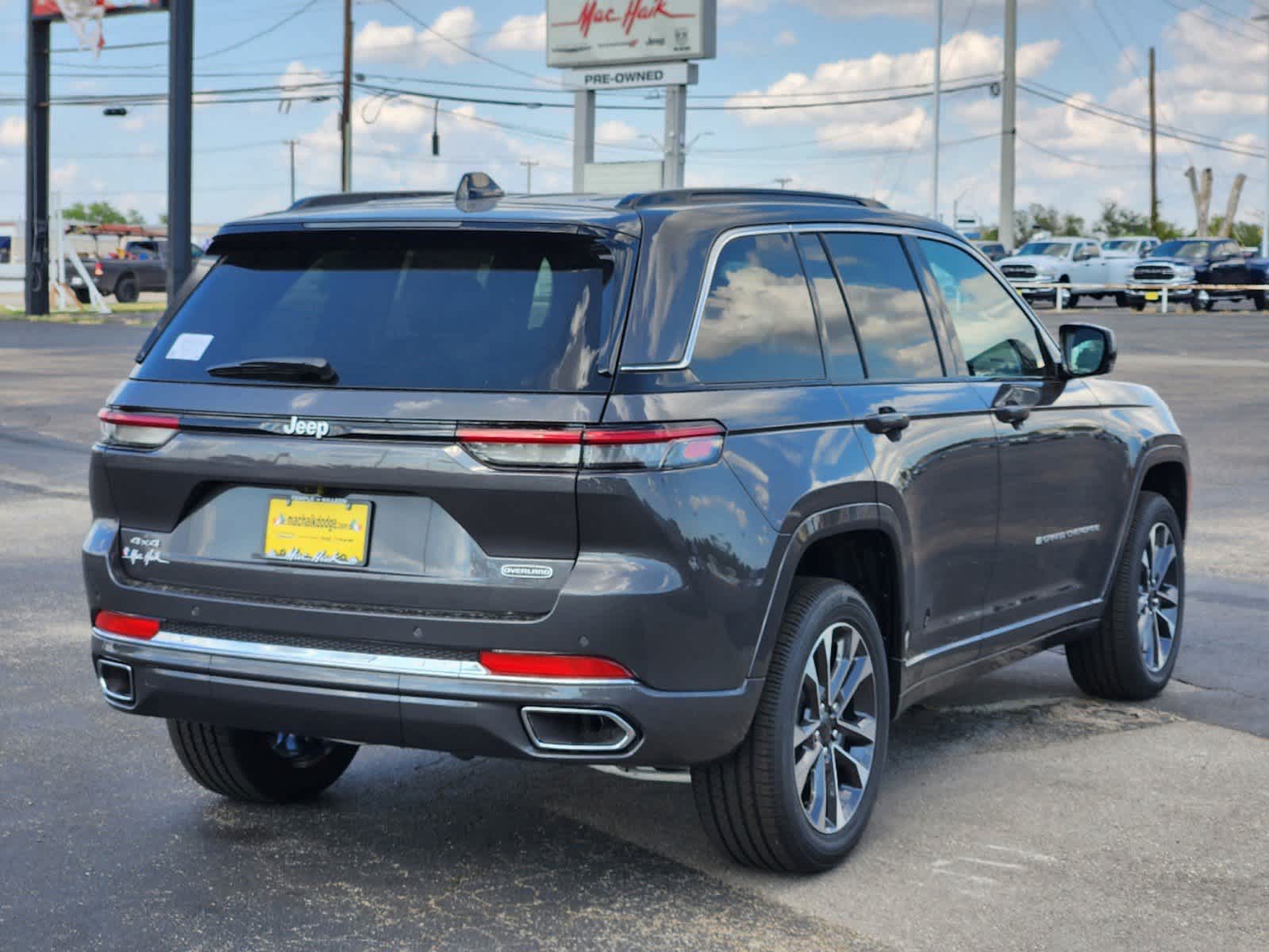 2024 Jeep Grand Cherokee Overland 4