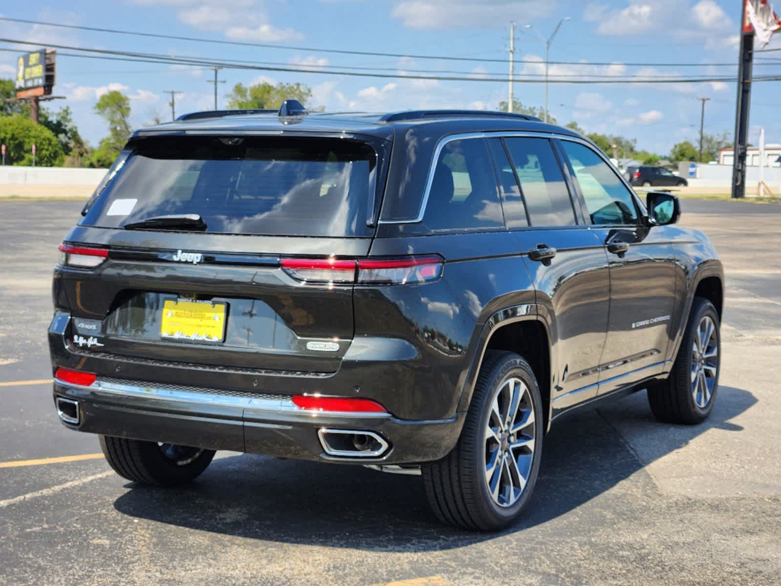 2024 Jeep Grand Cherokee Overland 4