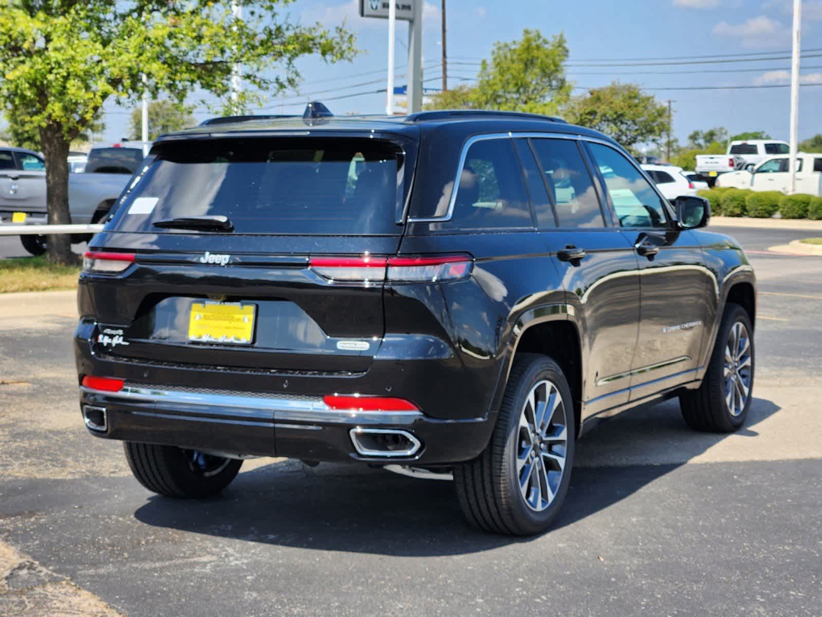 2024 Jeep Grand Cherokee Overland 3