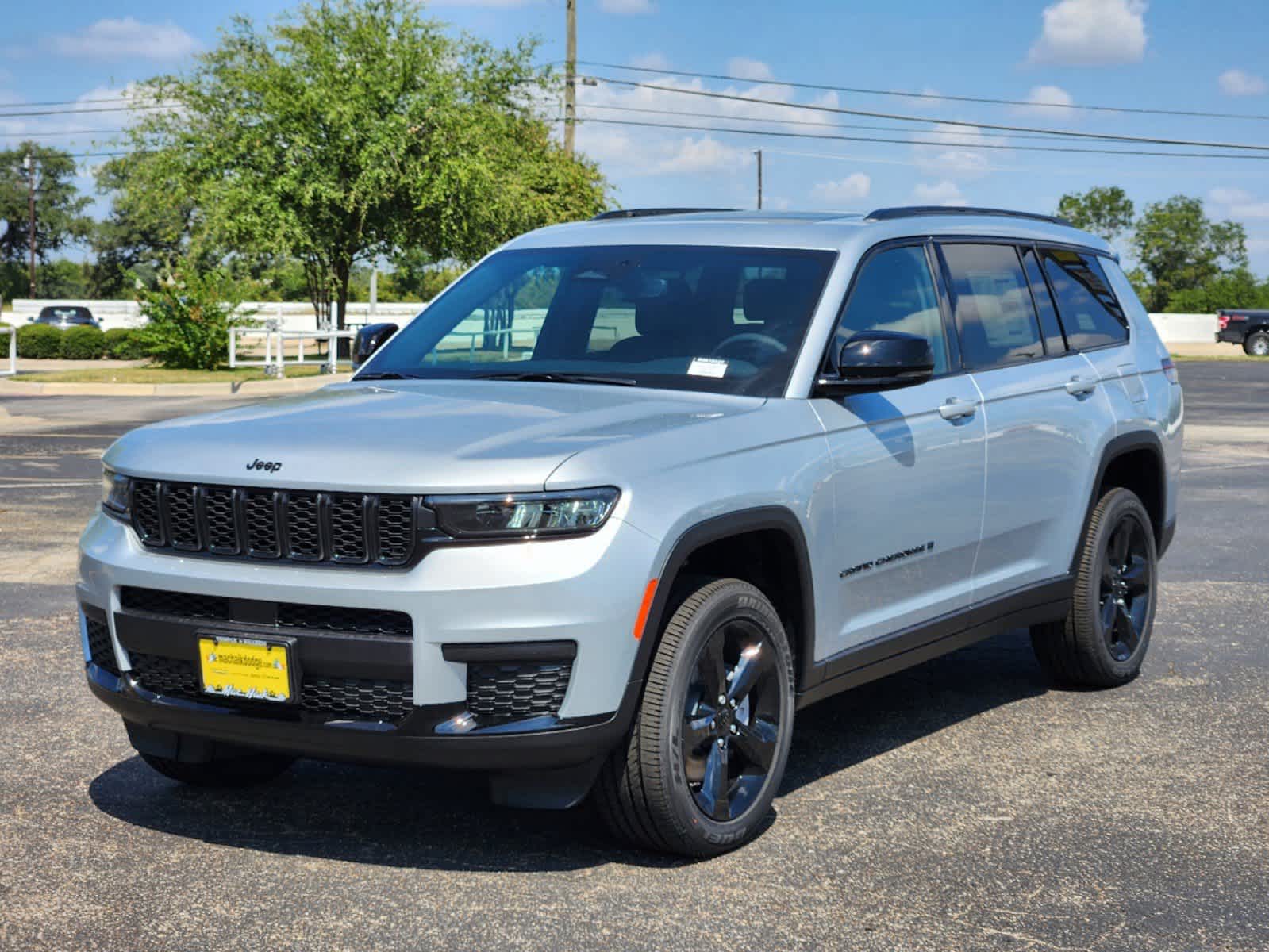 2024 Jeep Grand Cherokee L Altitude X 2