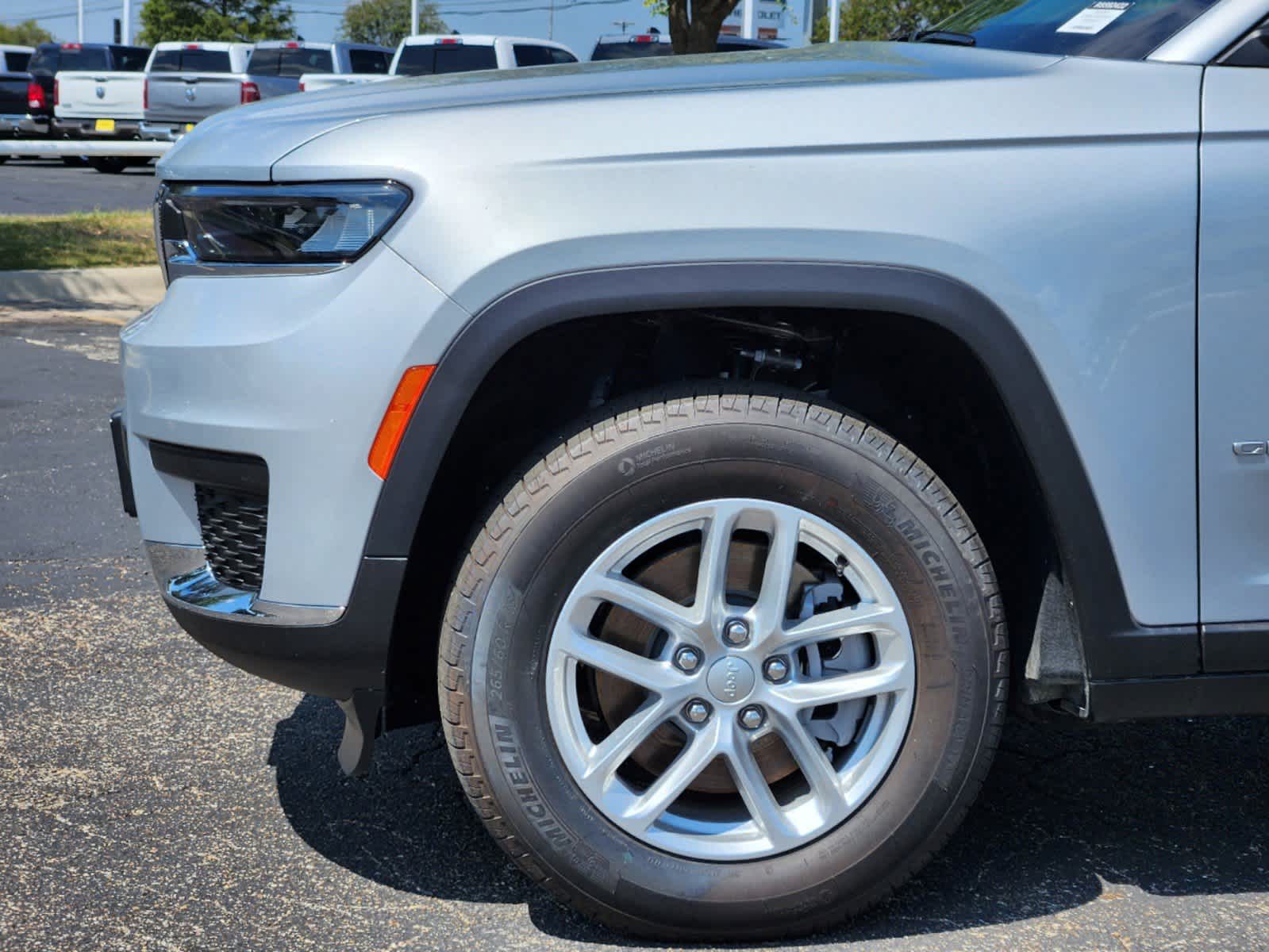 2024 Jeep Grand Cherokee L Laredo X 6