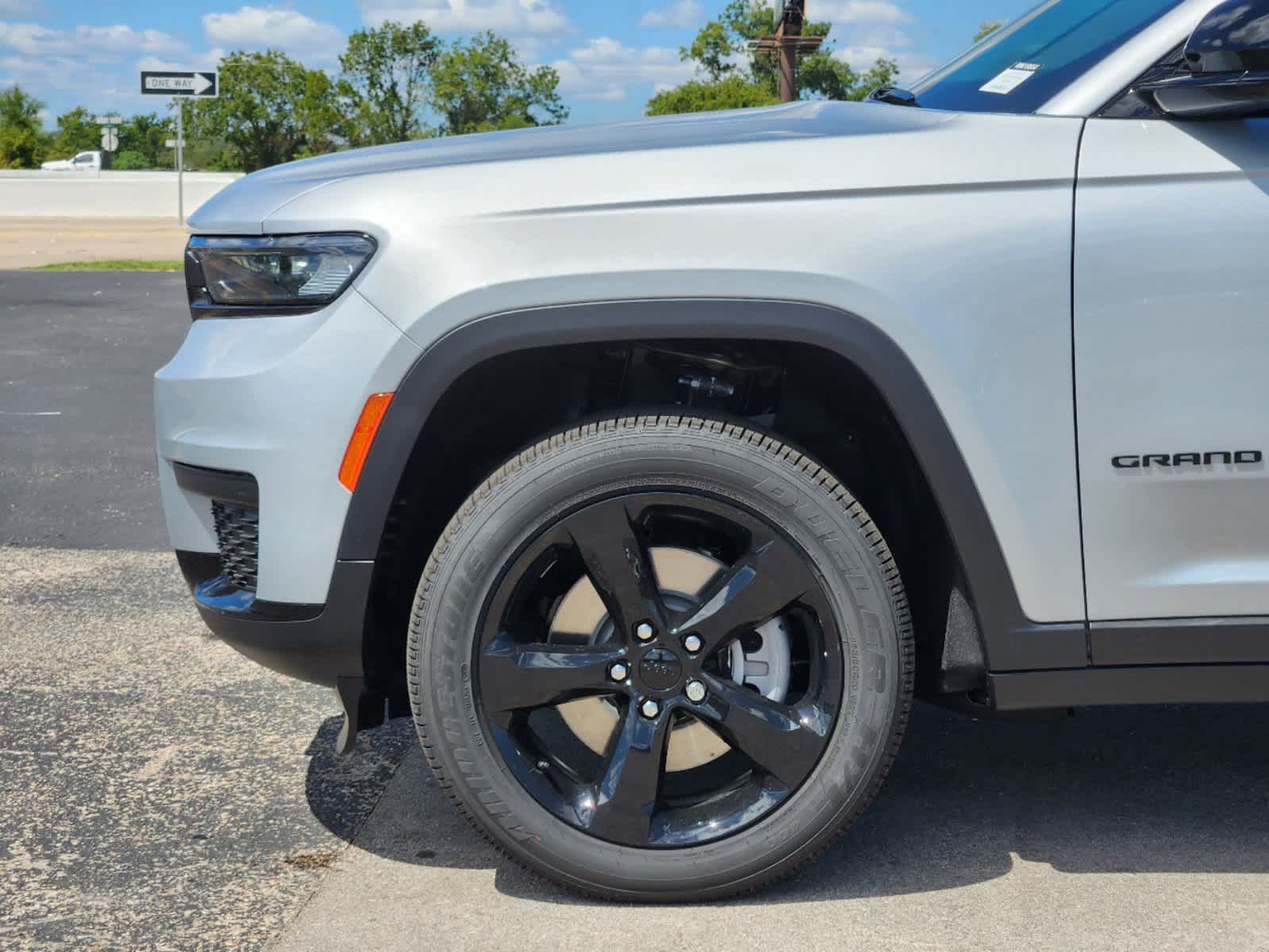 2024 Jeep Grand Cherokee L Altitude X 6