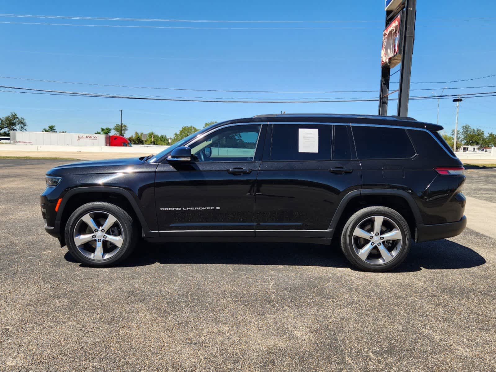 2021 Jeep Grand Cherokee L Limited 3