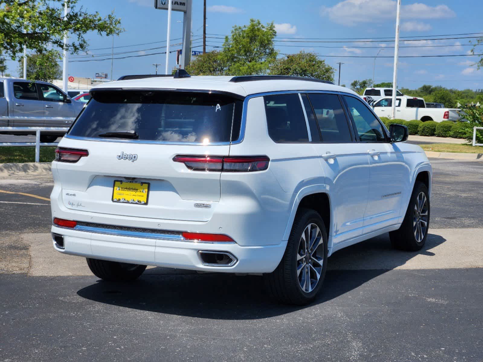 2024 Jeep Grand Cherokee L Overland 4