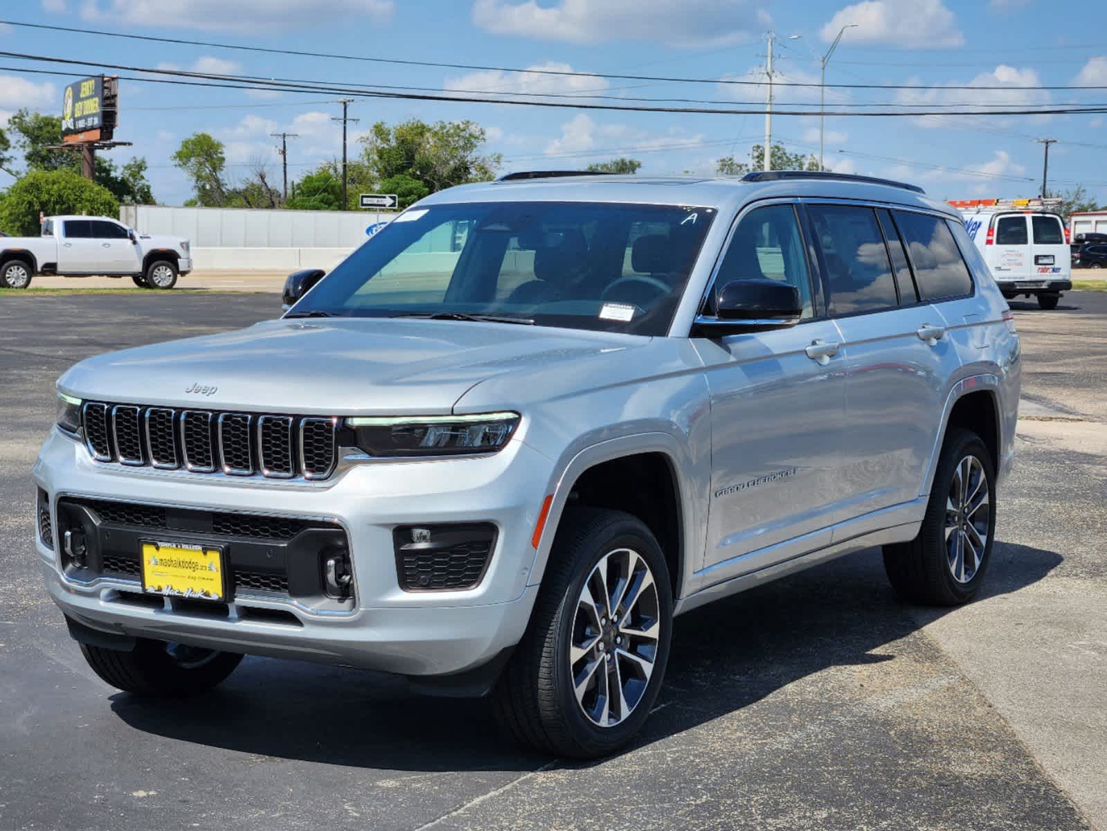 2024 Jeep Grand Cherokee L Overland 2