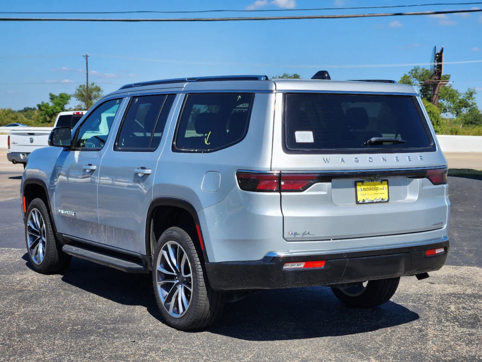 2024 Jeep Wagoneer Series II 3