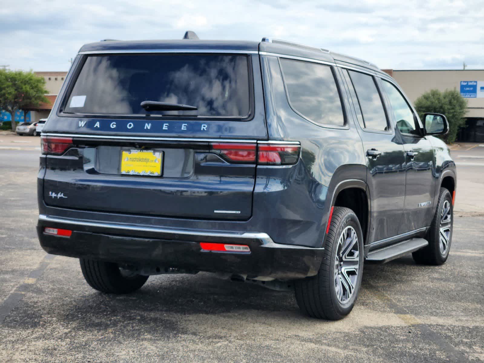 2024 Jeep Wagoneer Series II 3