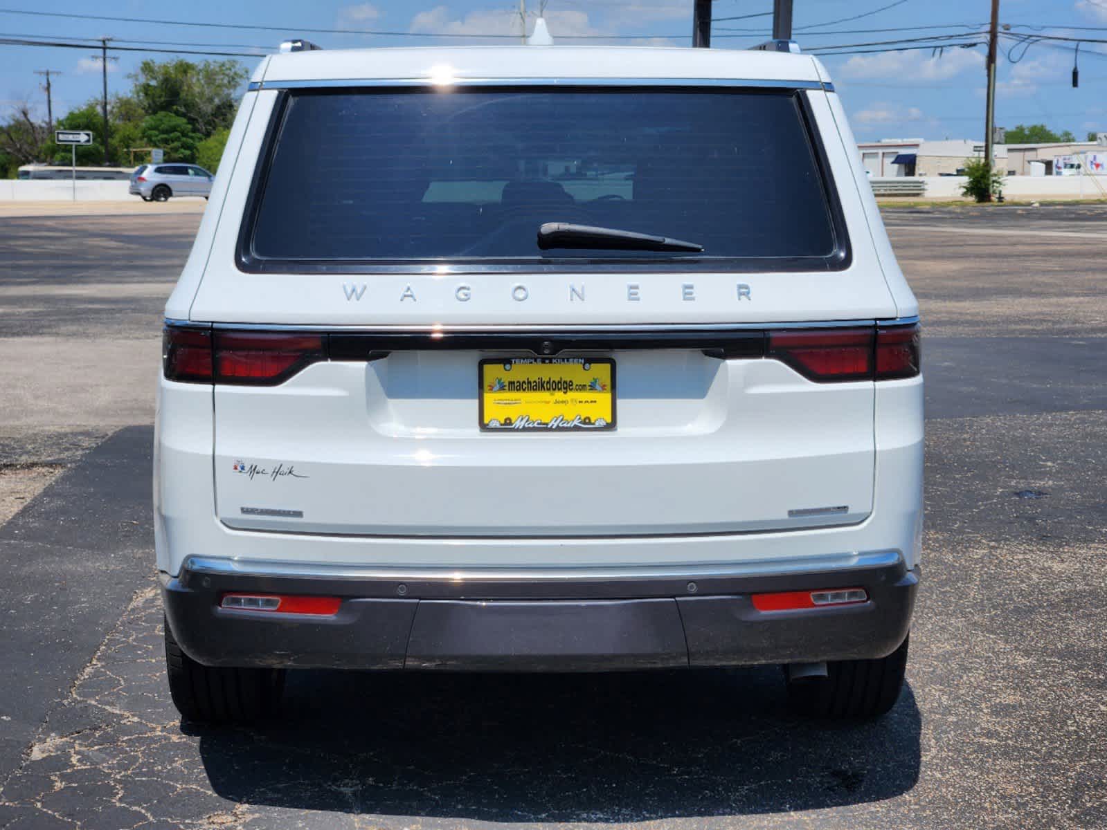 2022 Jeep Wagoneer Series III 6