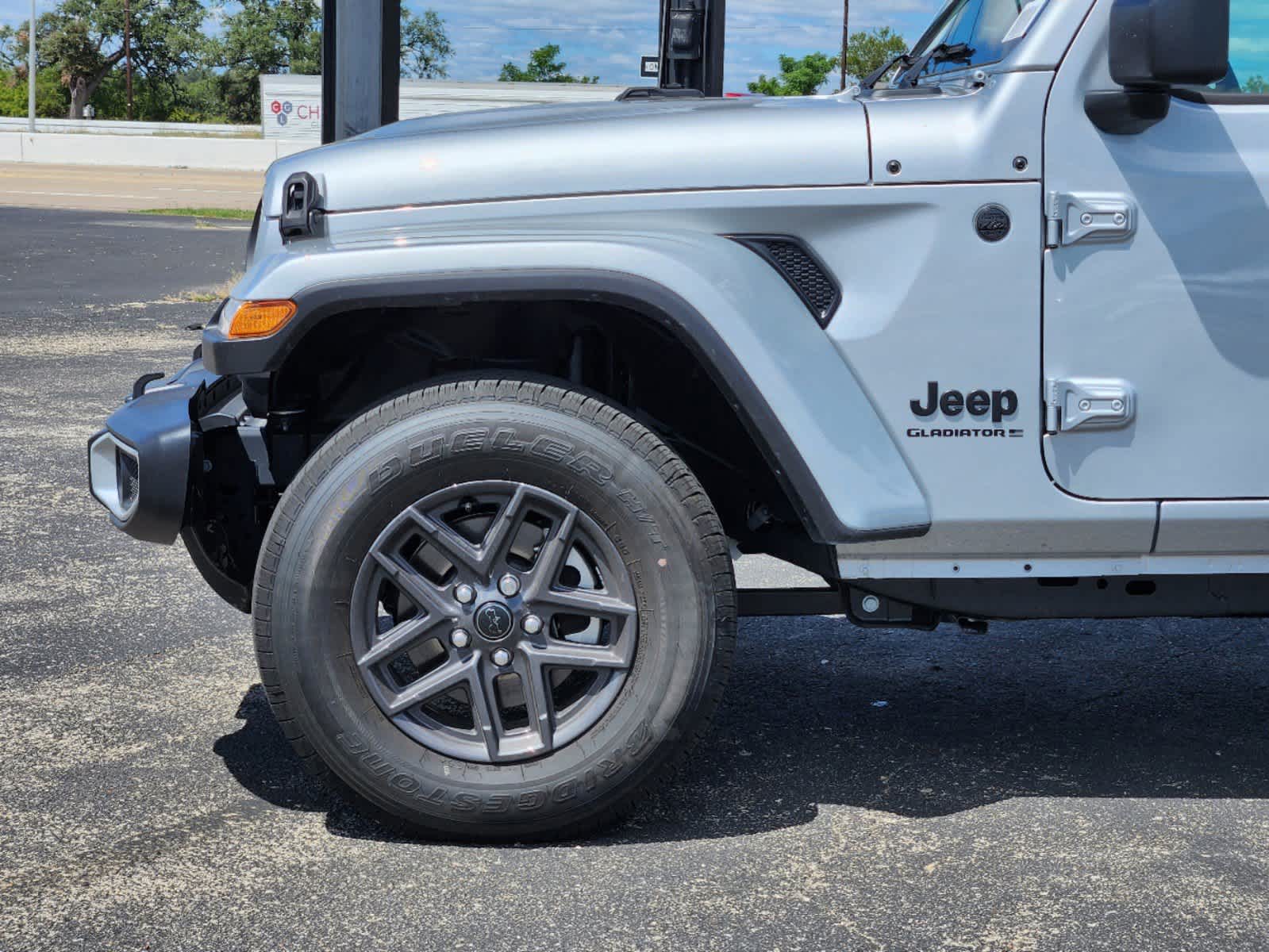 2024 Jeep Gladiator Sport S 4x4 6