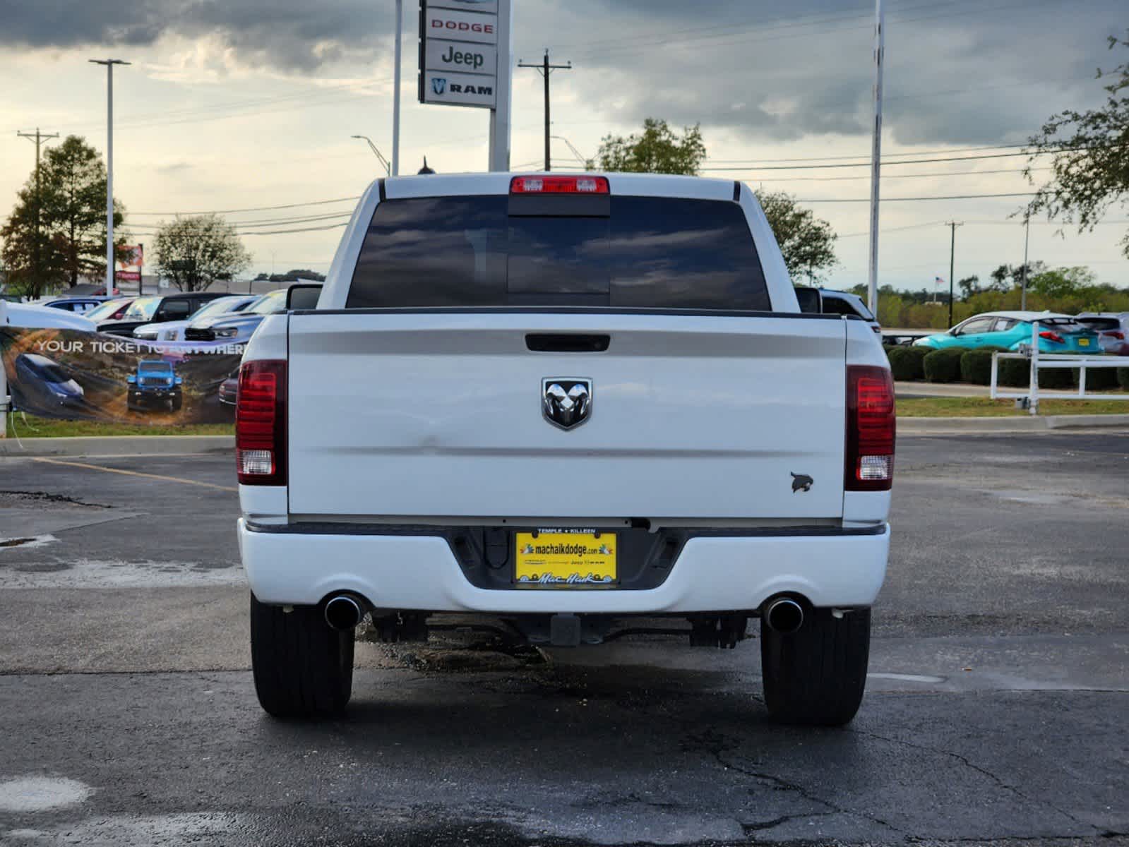 2016 Ram 1500 Sport 2WD Crew Cab 140.5 6