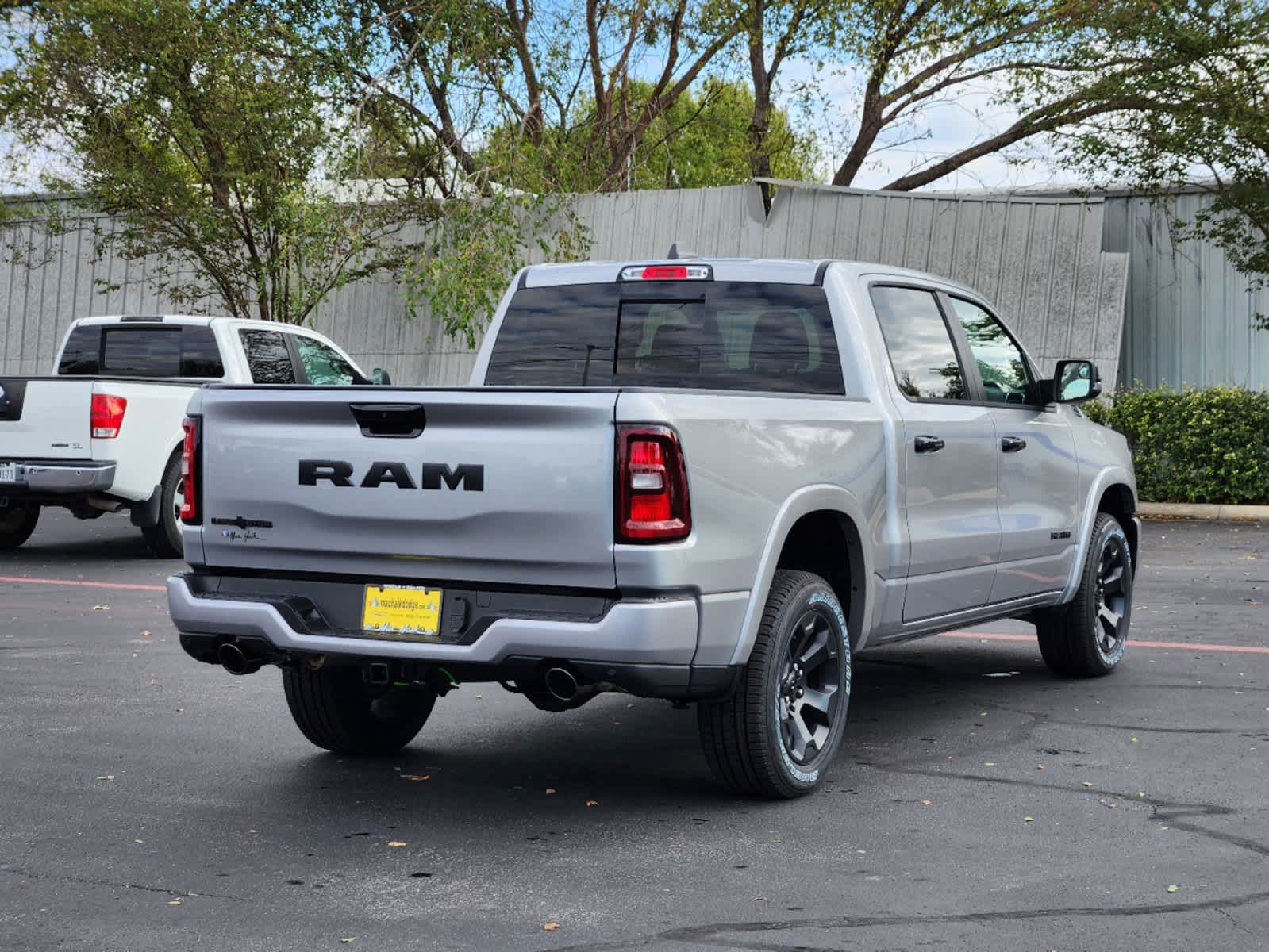 2025 Ram 1500 Lone Star 4x2 Crew Cab 57 Box 3