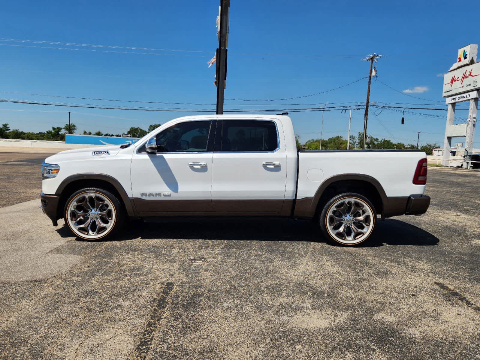 2020 Ram 1500 Longhorn 4x2 Crew Cab 57 Box 3