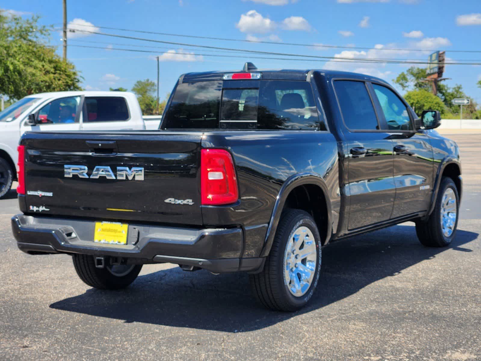 2025 Ram 1500 Lone Star 4x4 Crew Cab 57 Box 4