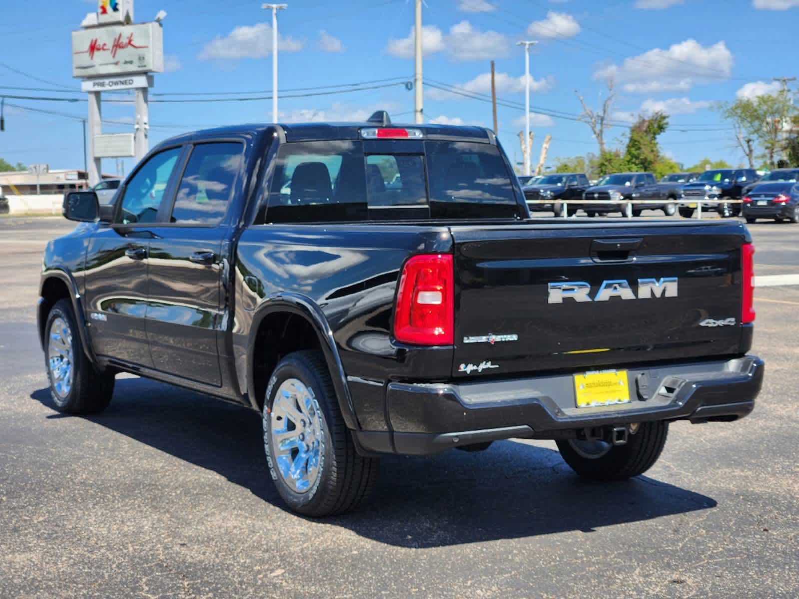 2025 Ram 1500 Lone Star 4x4 Crew Cab 57 Box 3