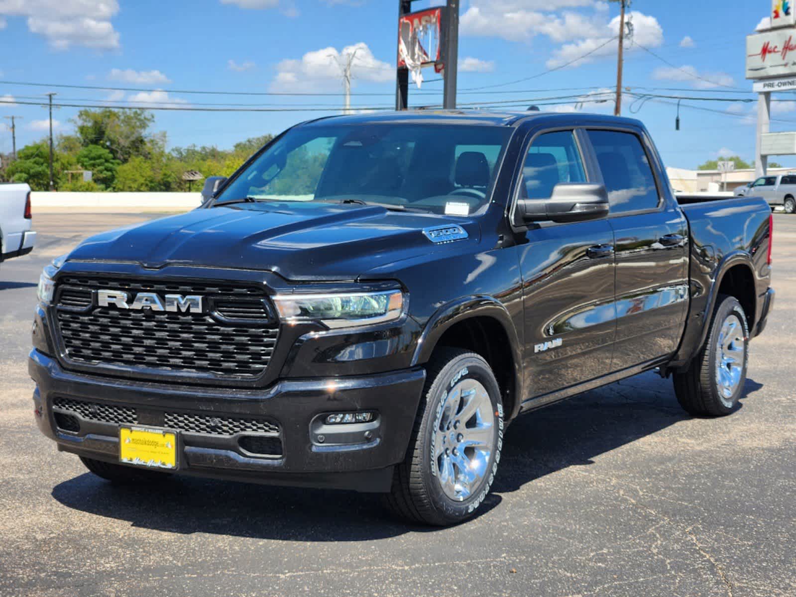 2025 Ram 1500 Lone Star 4x4 Crew Cab 57 Box 2