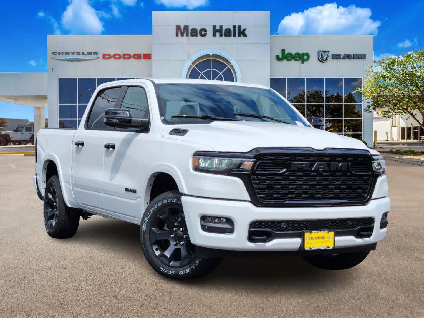 2025 Ram 1500 Lone Star 4x4 Crew Cab 57 Box 1