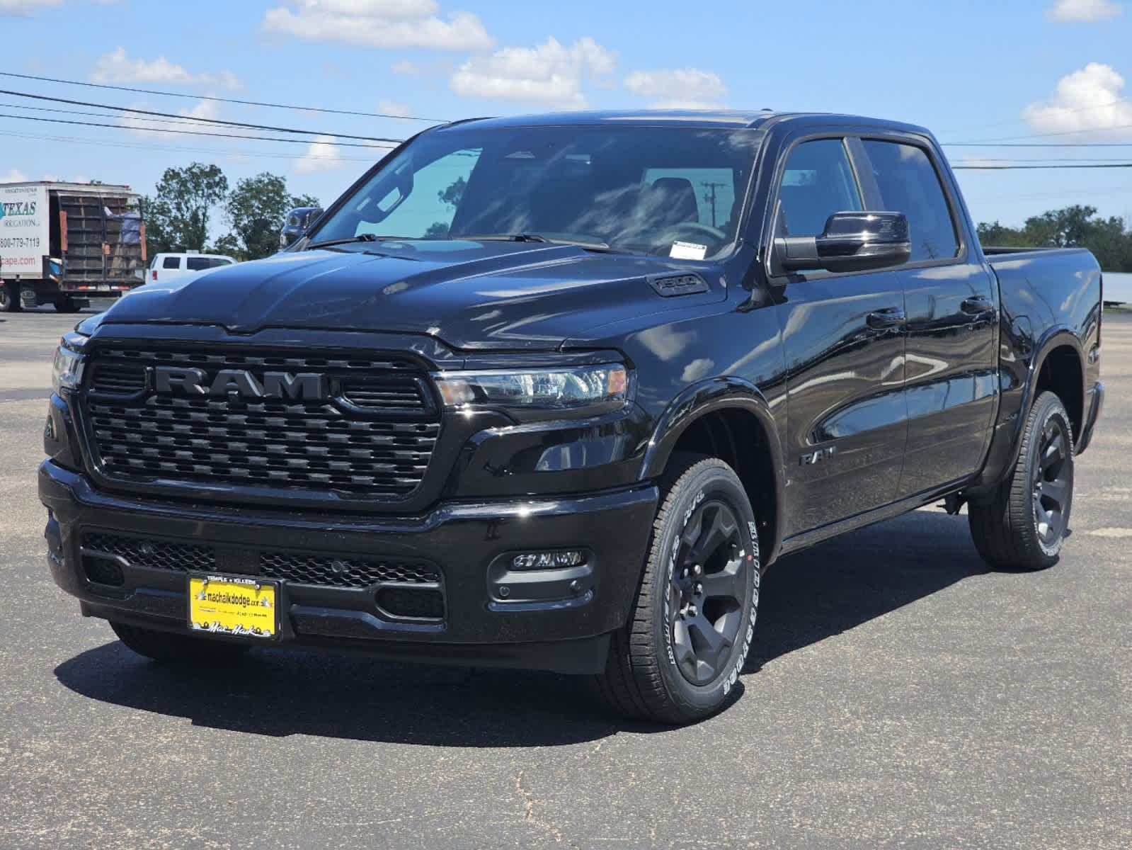 2025 Ram 1500 Lone Star 4x4 Crew Cab 57 Box 2