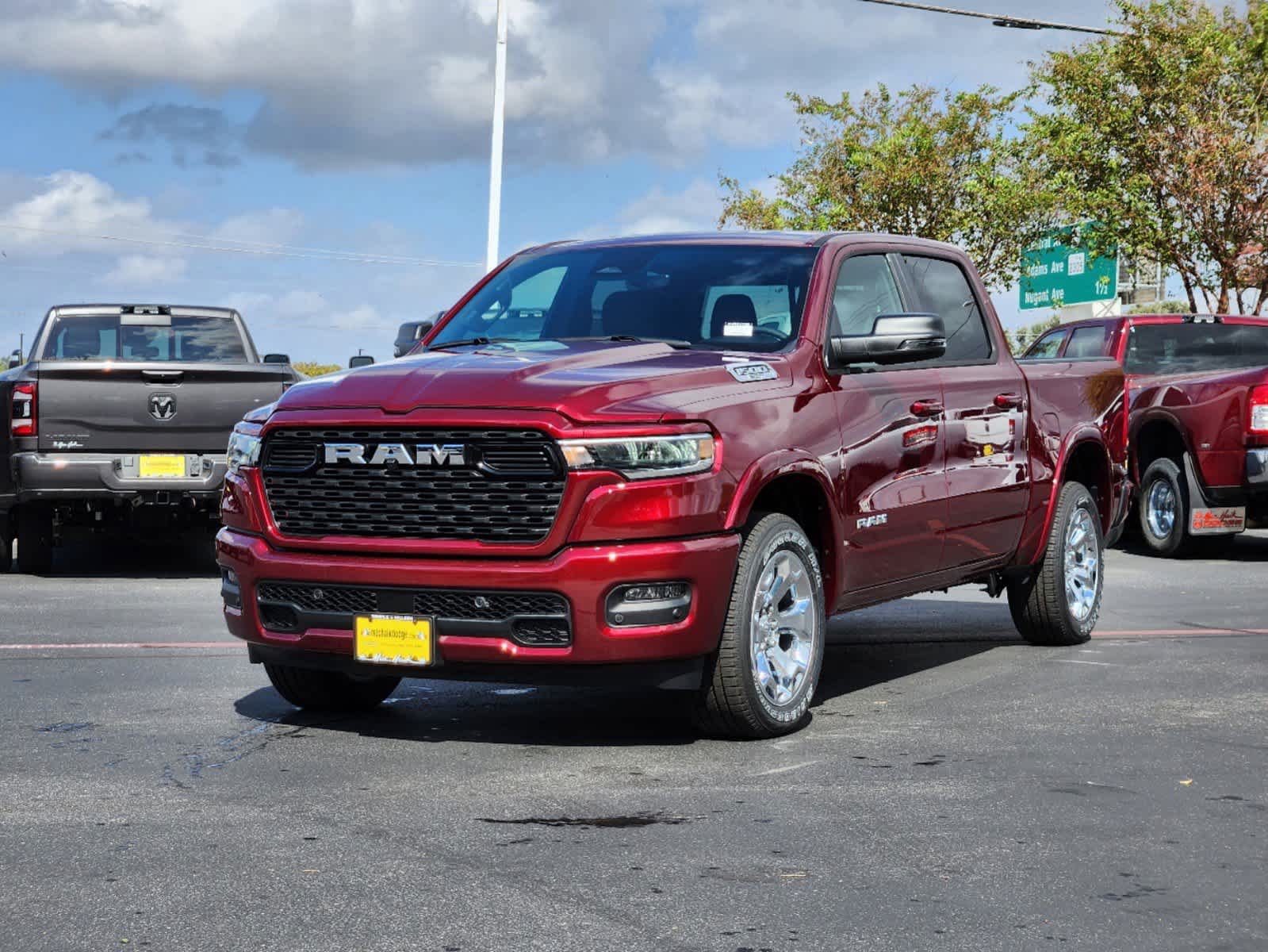 2025 Ram 1500 Lone Star 4x4 Crew Cab 57 Box 2