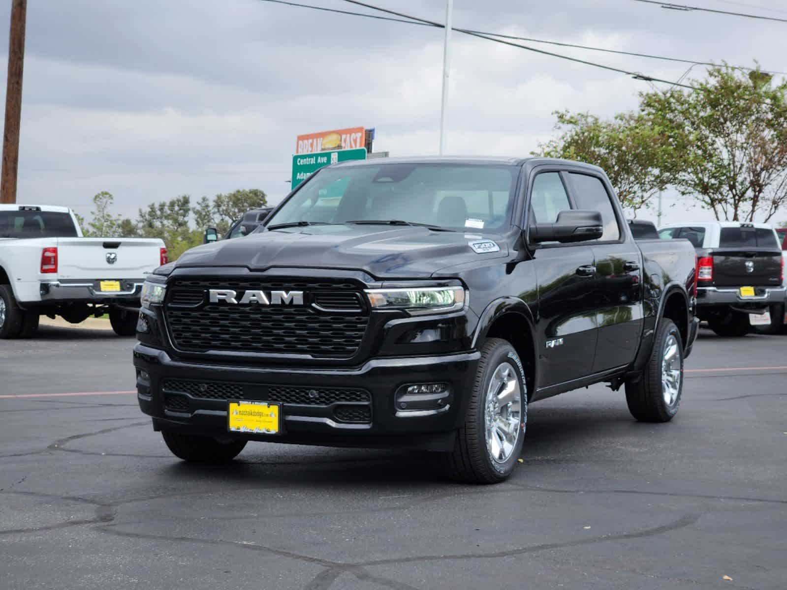 2025 Ram 1500 Lone Star 4x4 Crew Cab 57 Box 2